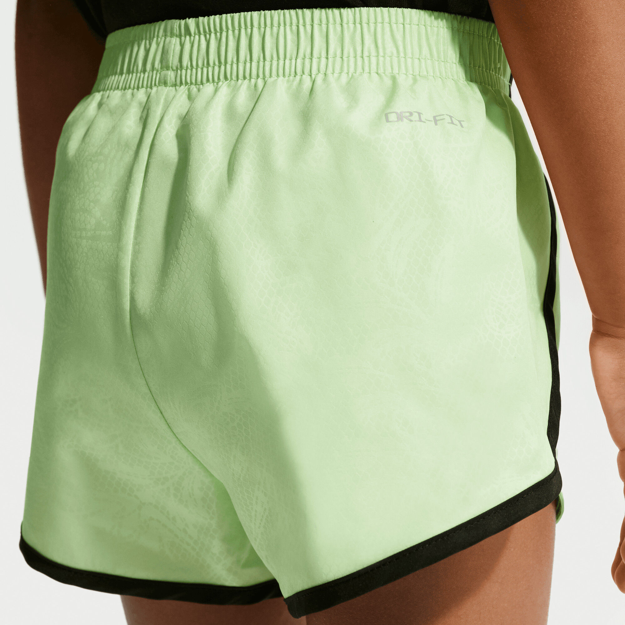 نايكس لايس إت أب image number 5