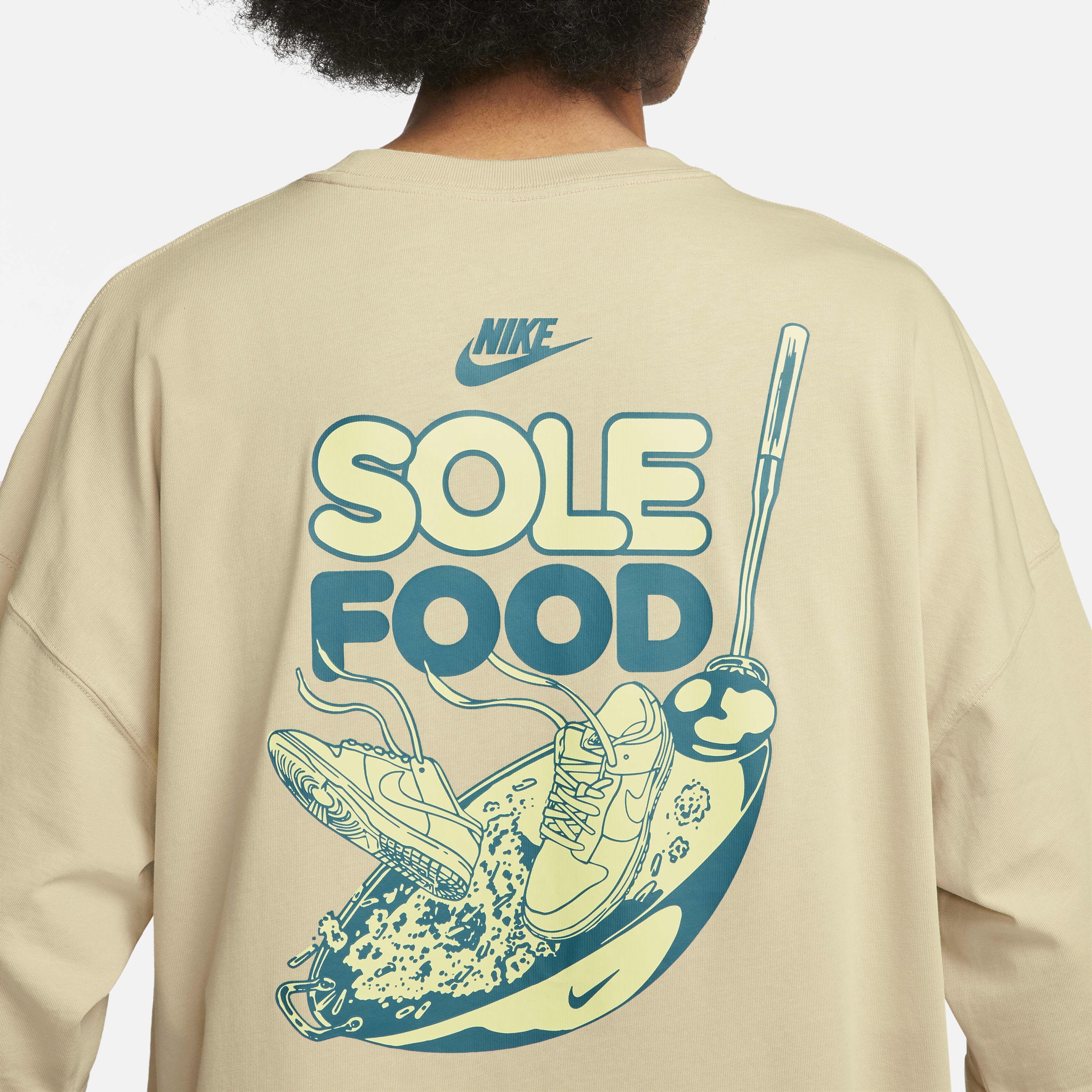 نايكي سبورتسوير image number 3