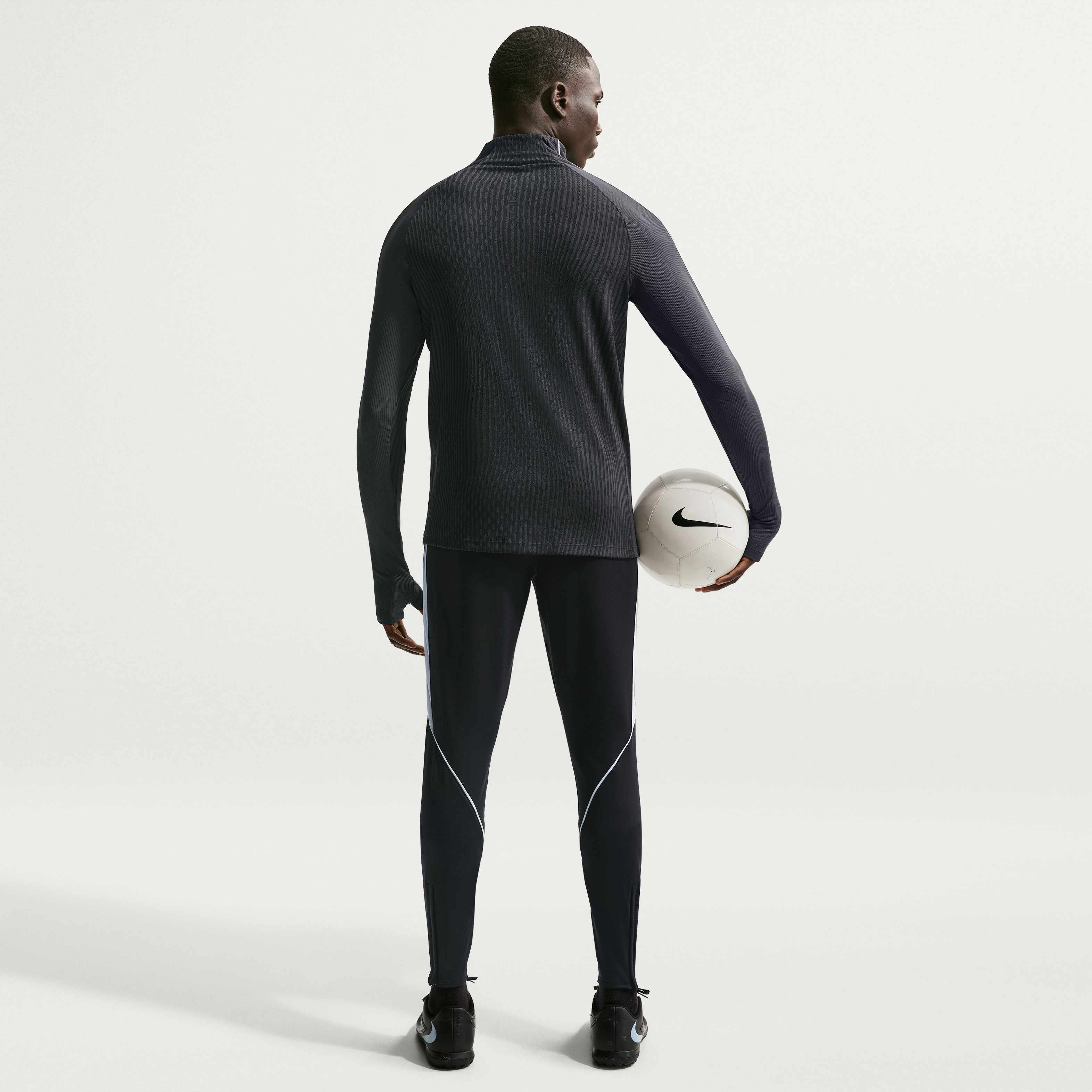 نايكي سترايك ايليت image number 4