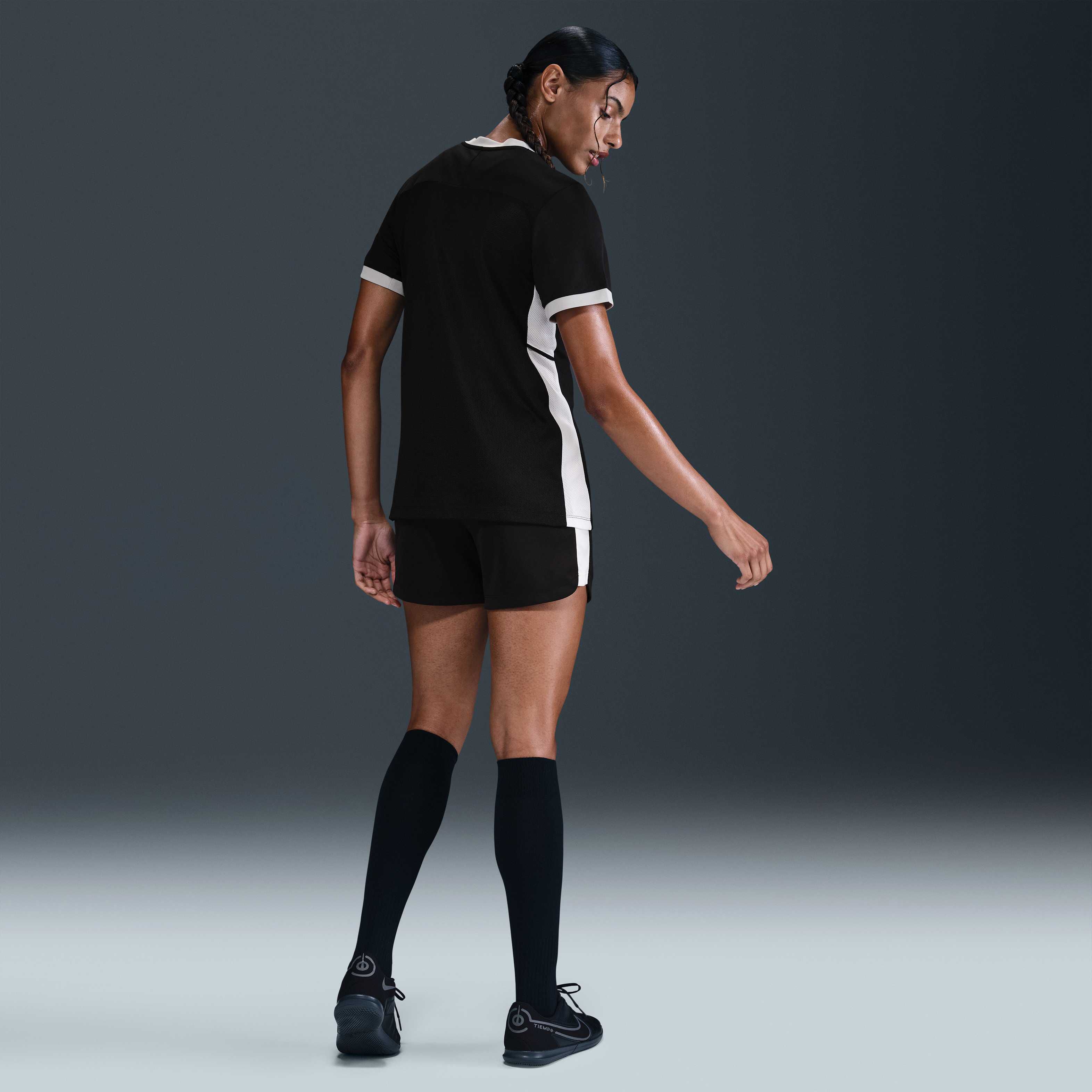 نايكي أكاديمي image number 4