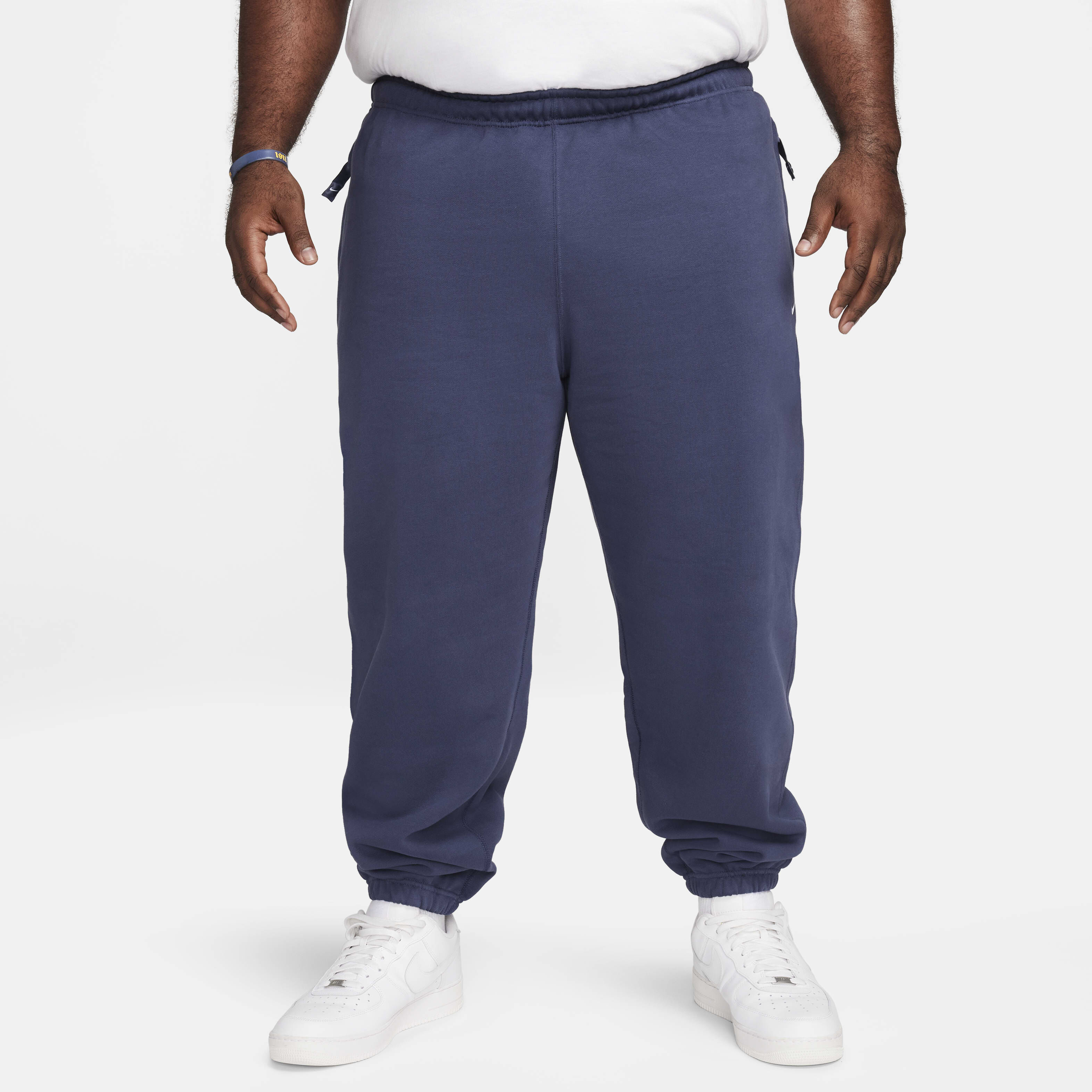 Buy Nike Solo Swoosh Men s Fleece Trousers Nike Qatar Official