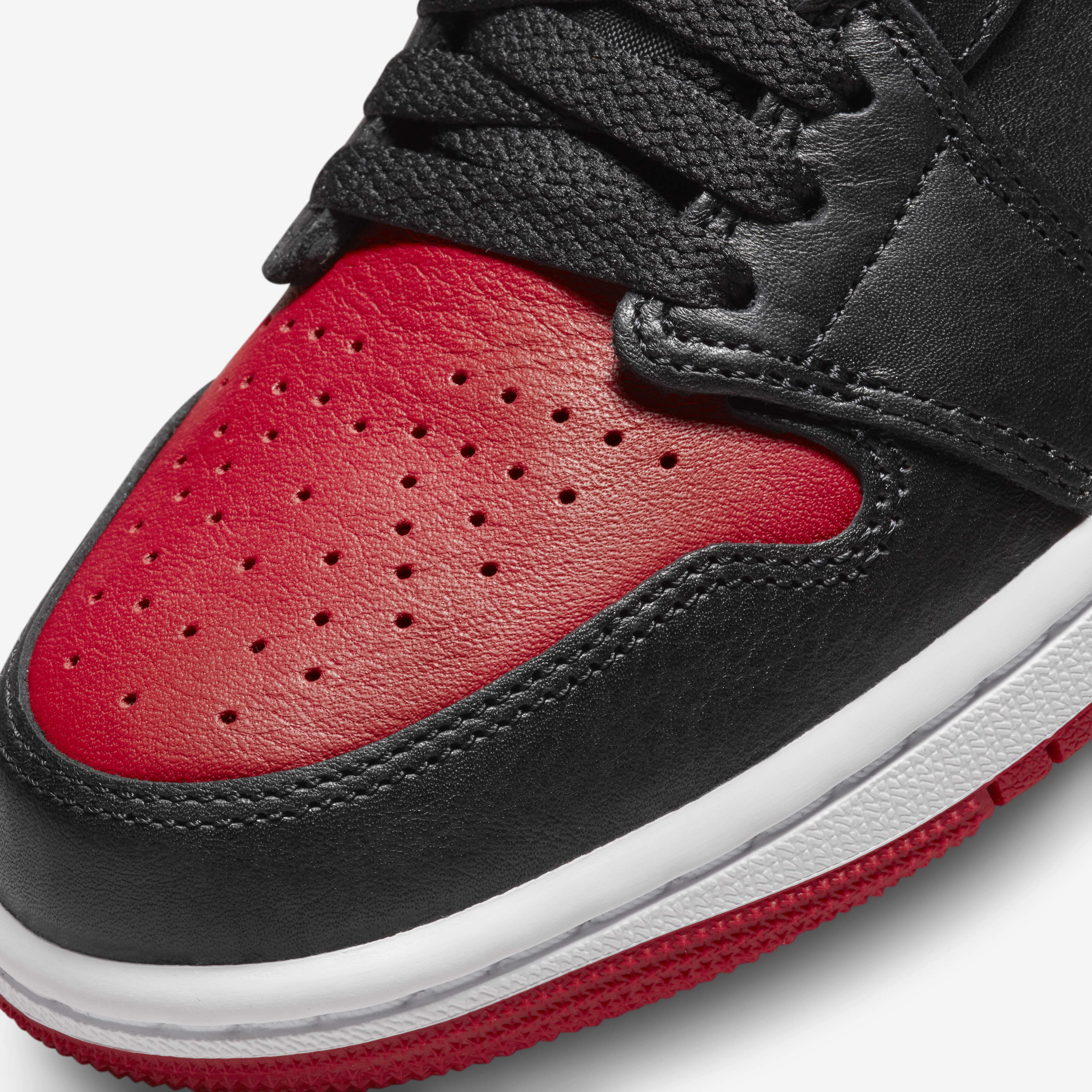 Air Jordan 1 Low OG 'Black/Gorge Green' image number 6