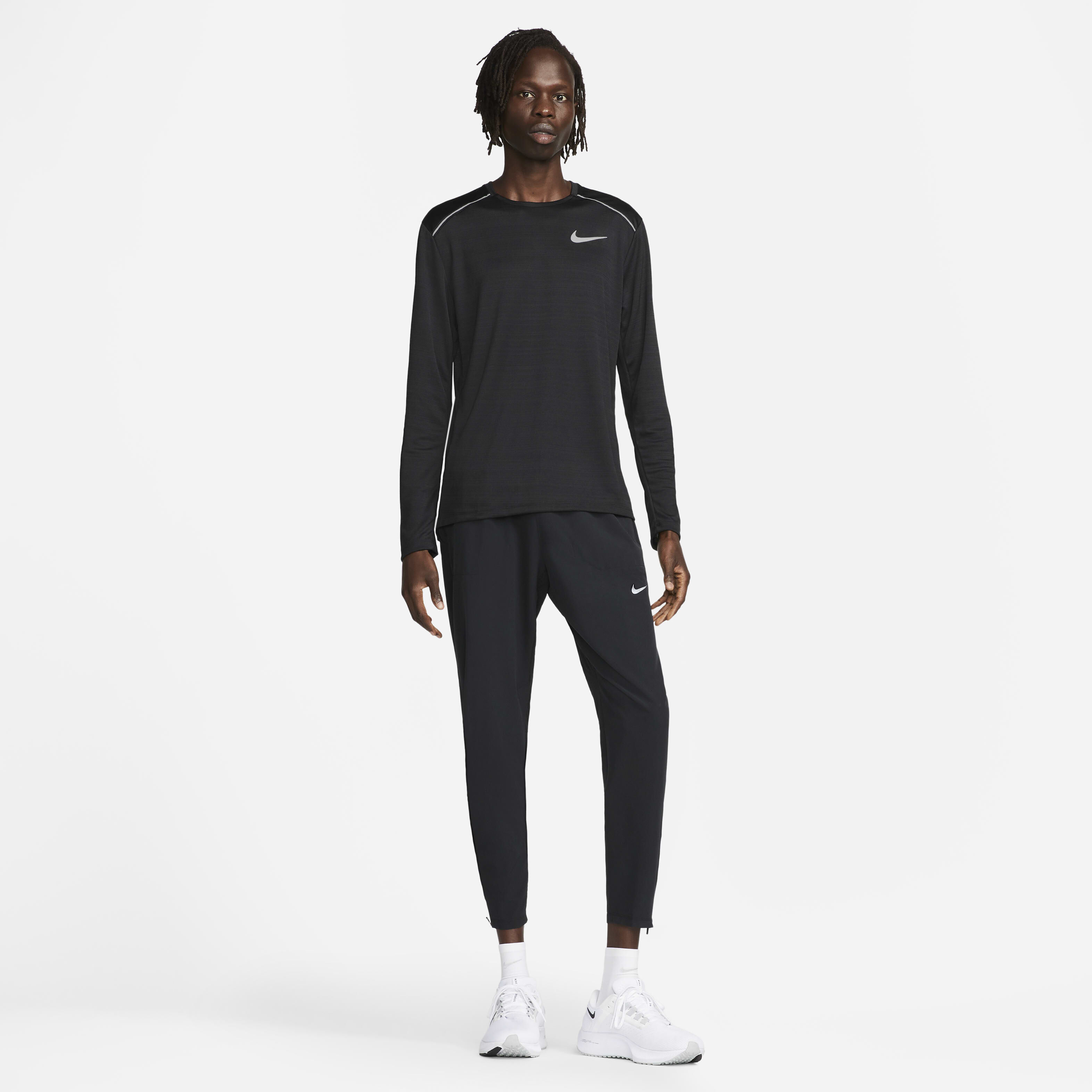 Buy Nike Phenom Men s Dri FIT Woven Running Trousers Nike Qatar Official