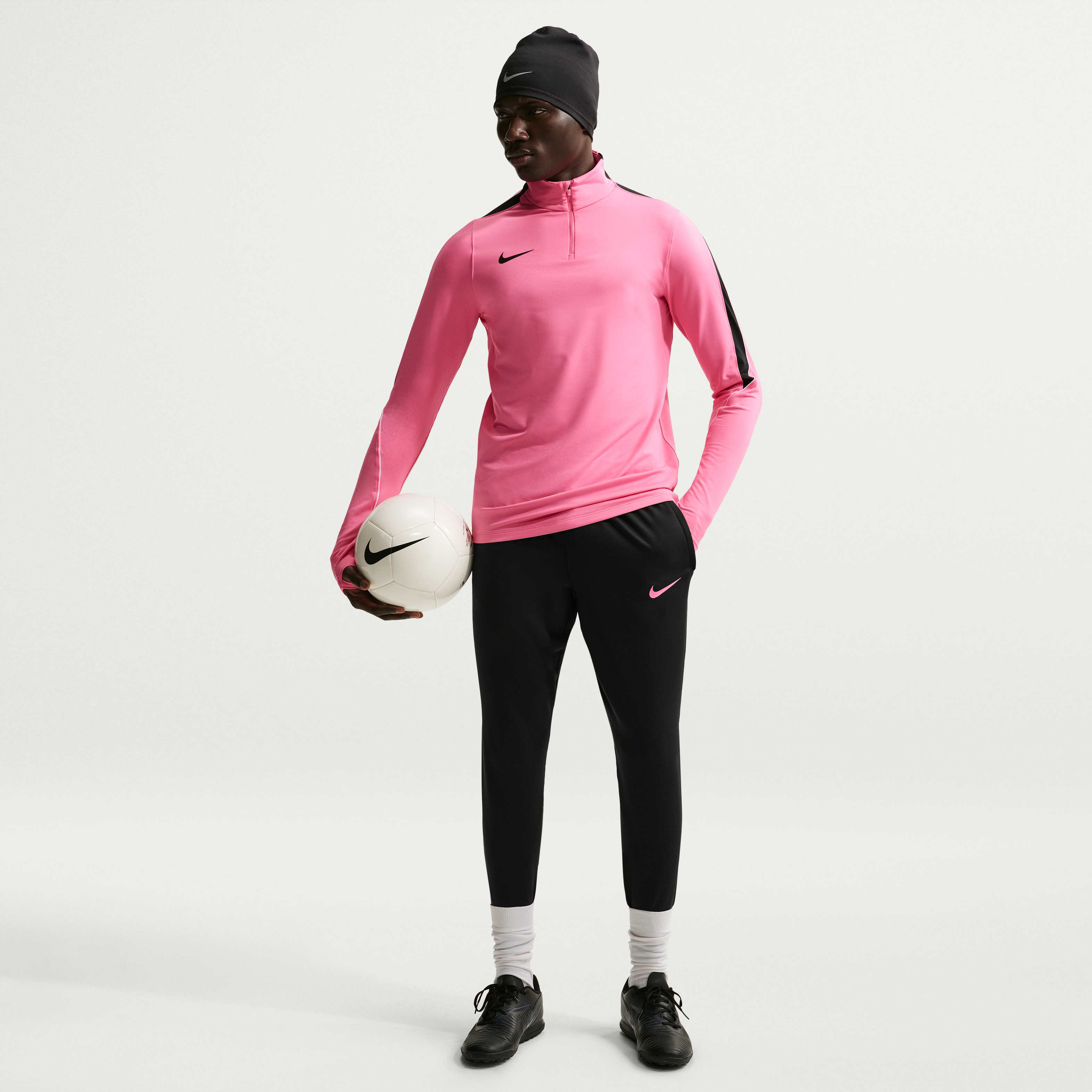 Nike Strike image number 0