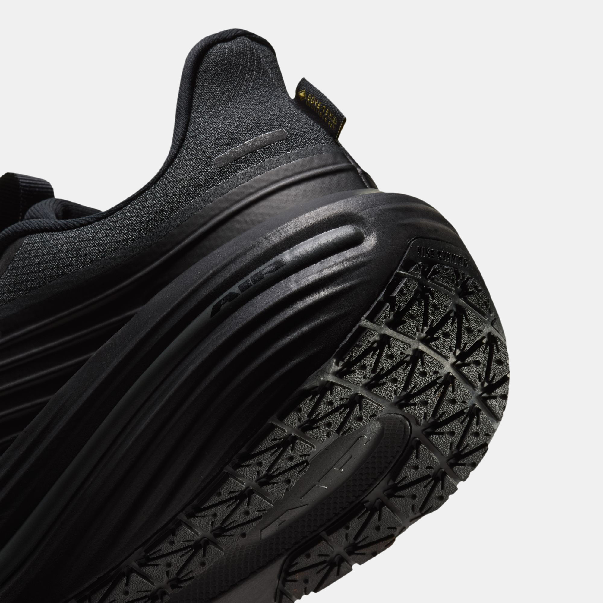 نايكي وينفلو 12 GORE-TEX image number 10