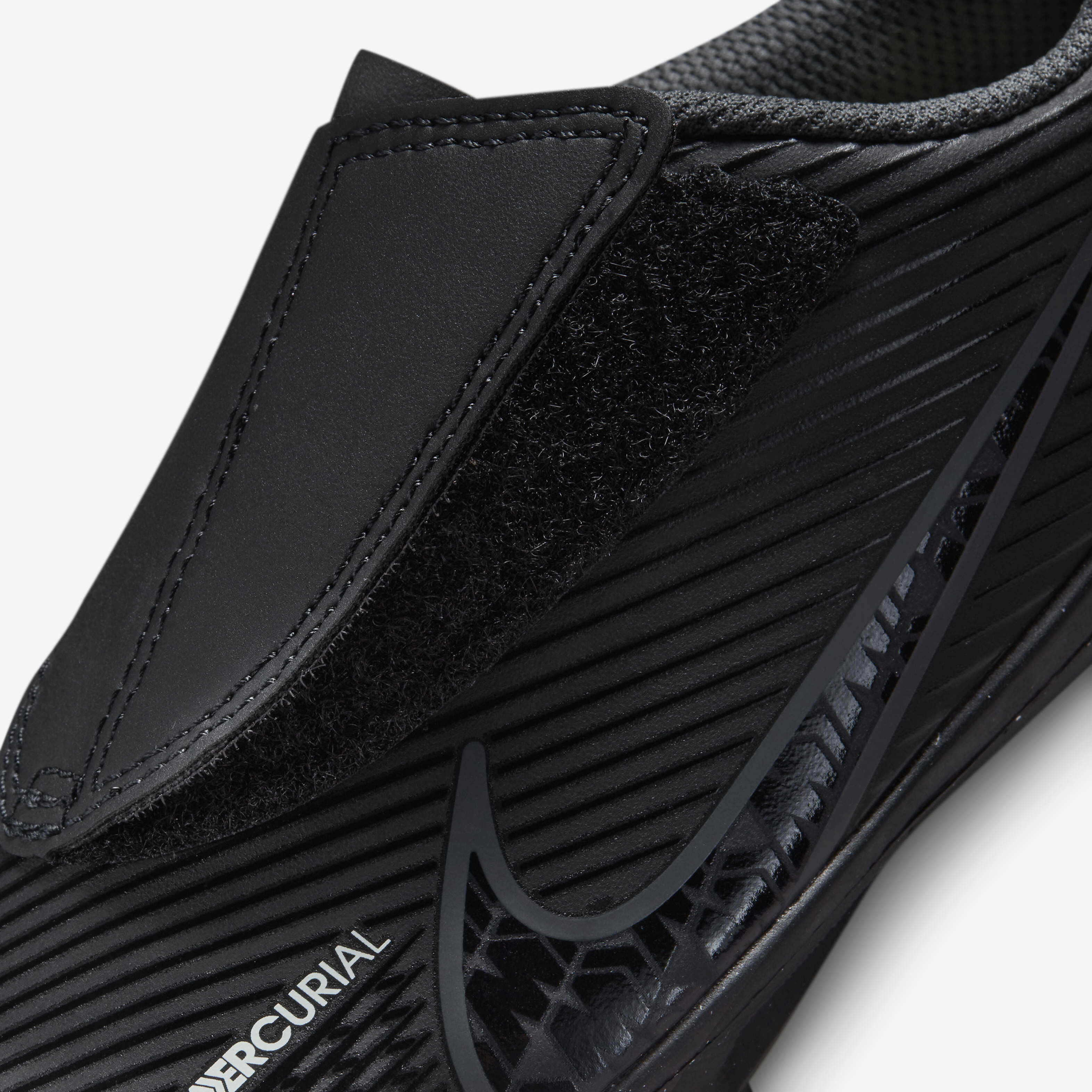 نايكي جونيور ميركيوريال فيبور 15 كلوب image number 9