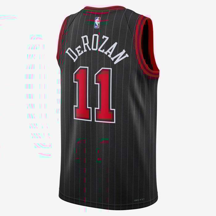 Chicago Bulls Statement Edition image number 1 Chicago Bulls Statement Edition image number 1