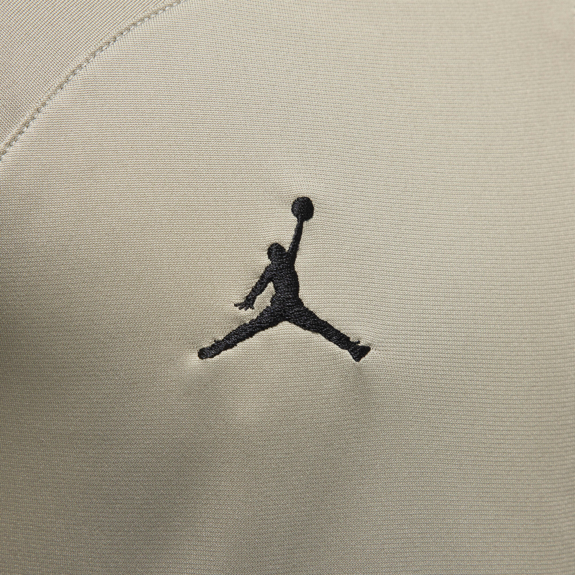 Zoom image