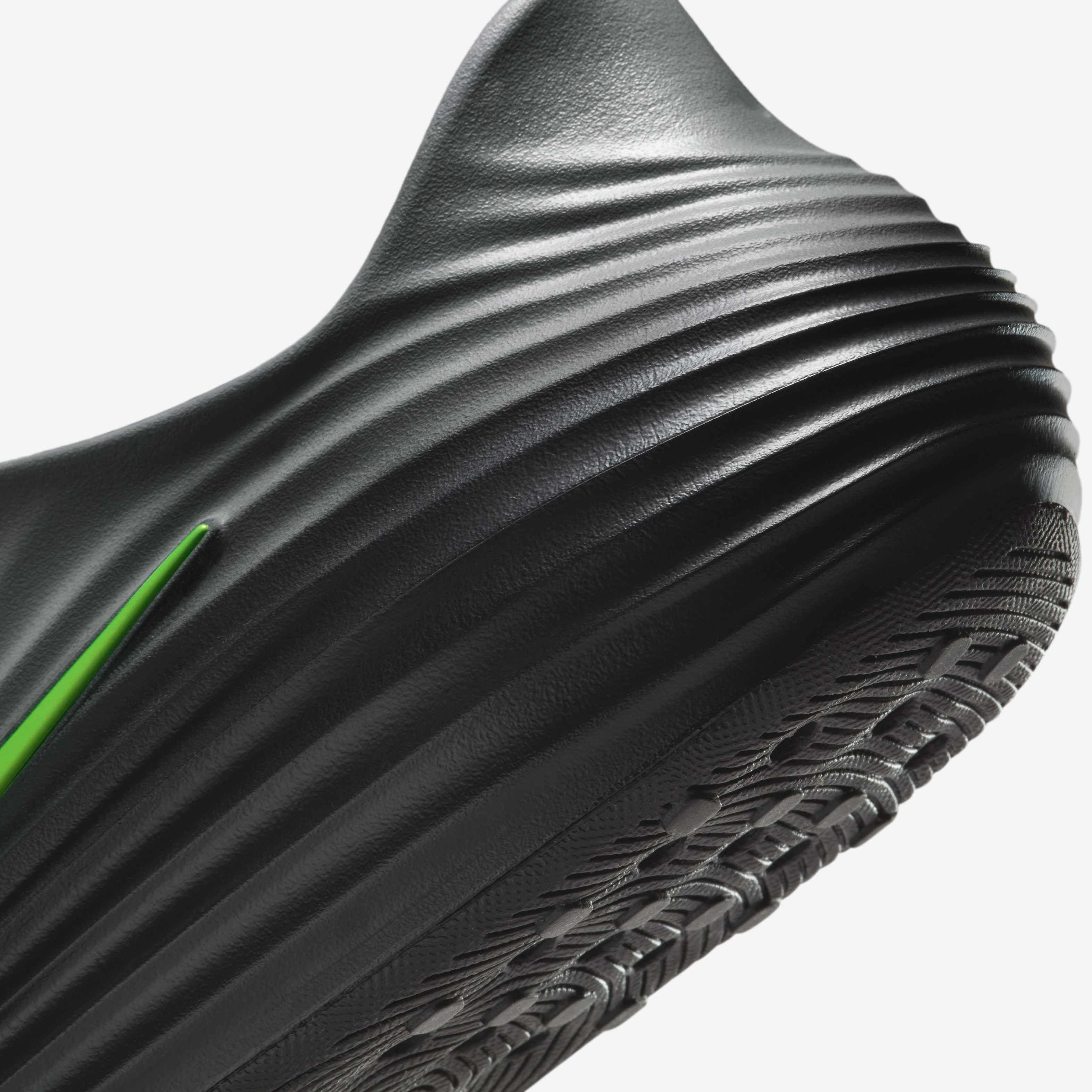 Nike ReactX Rejuven8 image number 7