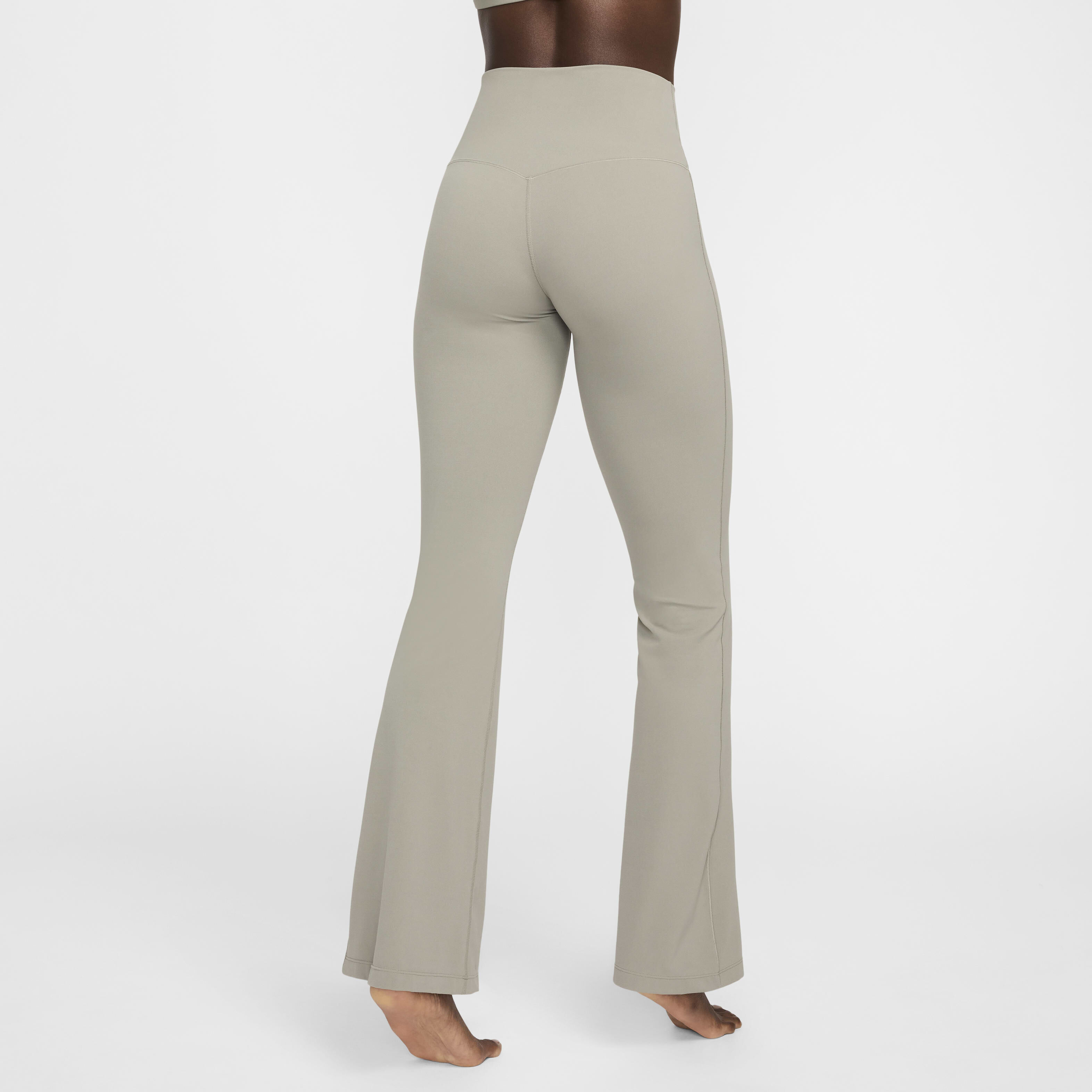 Nike Zenvy image number 1