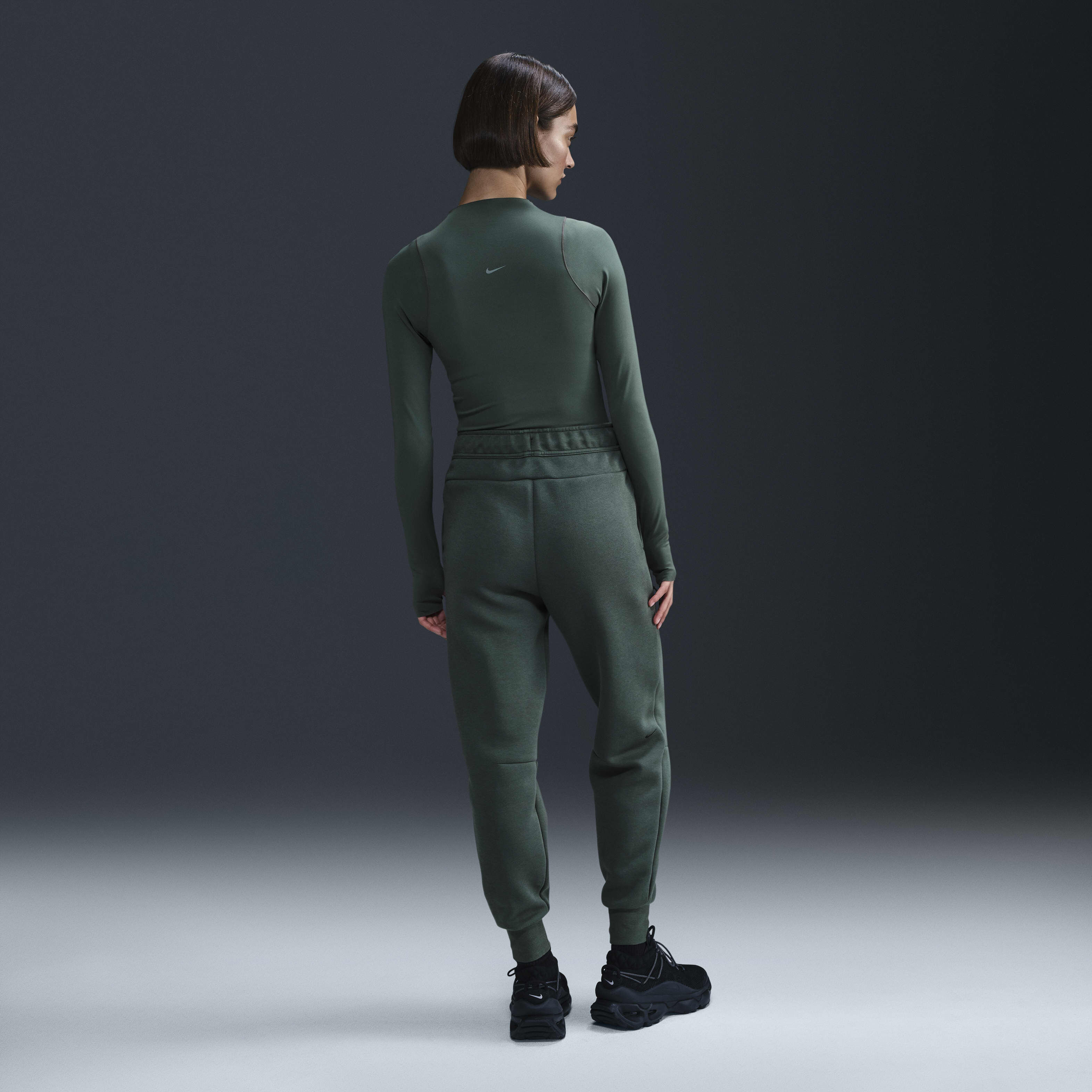 Nike Sportswear Tech Fleece image number 3