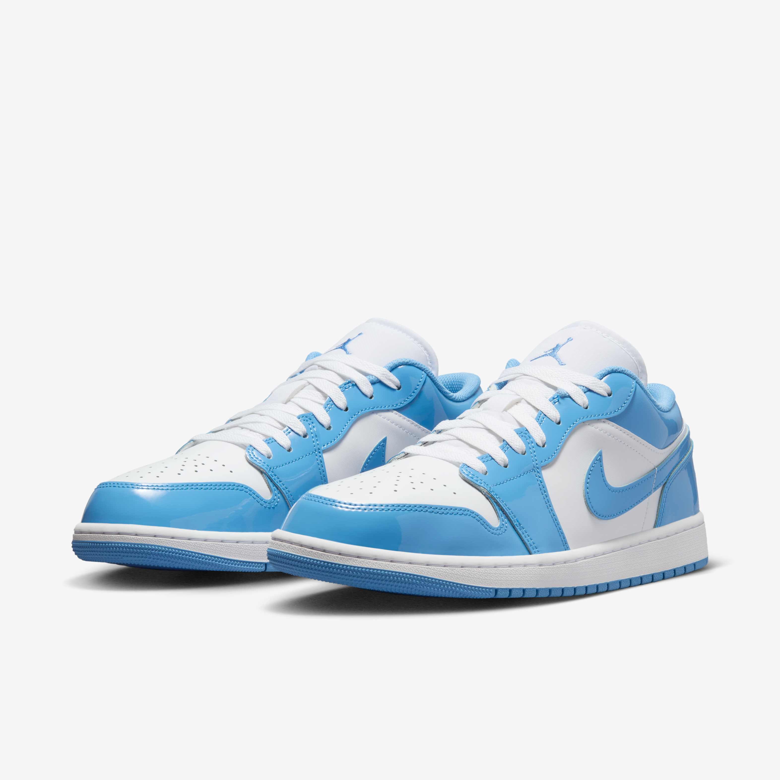 Air Jordan 1 Low SE image number 4