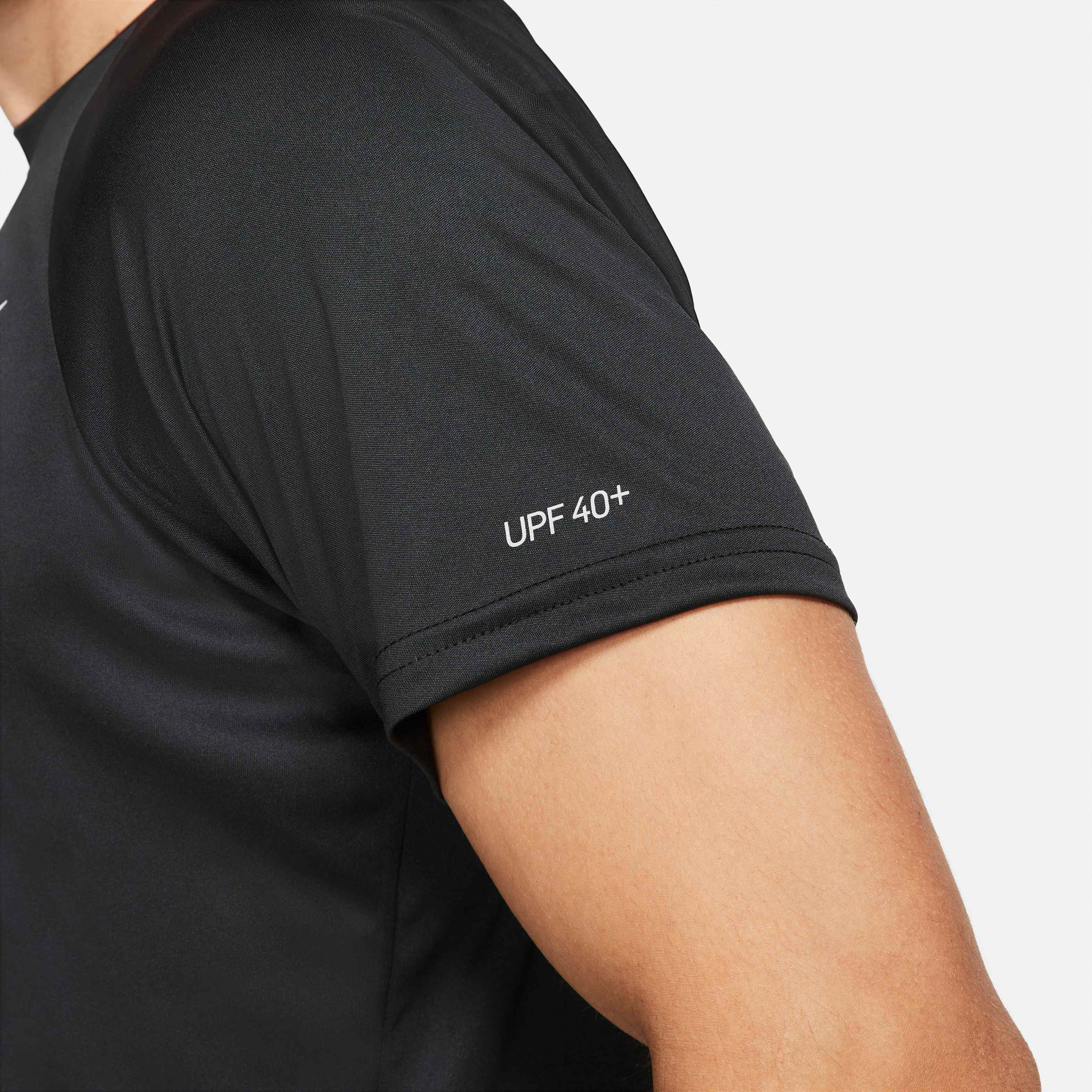 نايكي ايسنشال image number 3