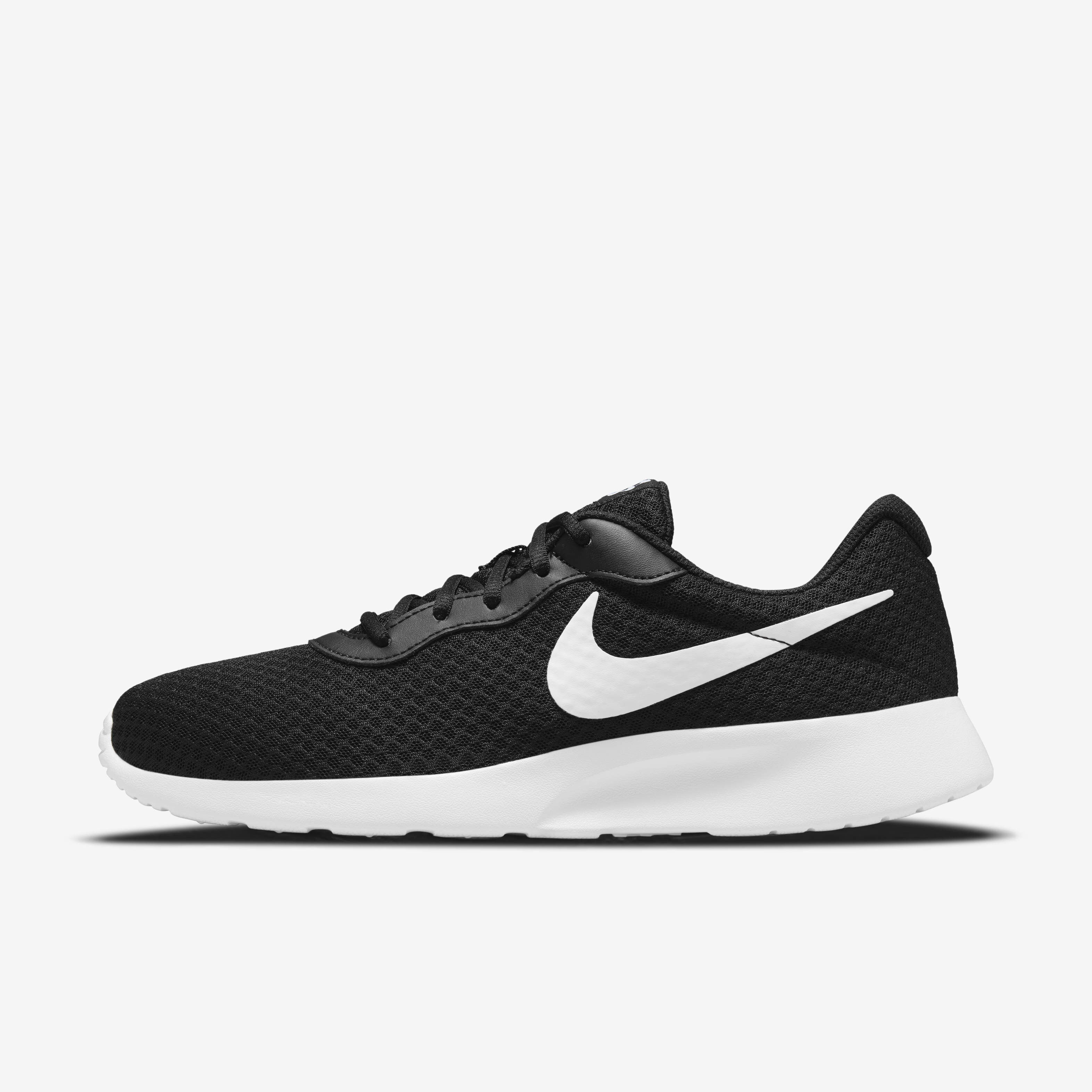 Buy Nike Tanjun Men s Shoes Nike Qatar Official