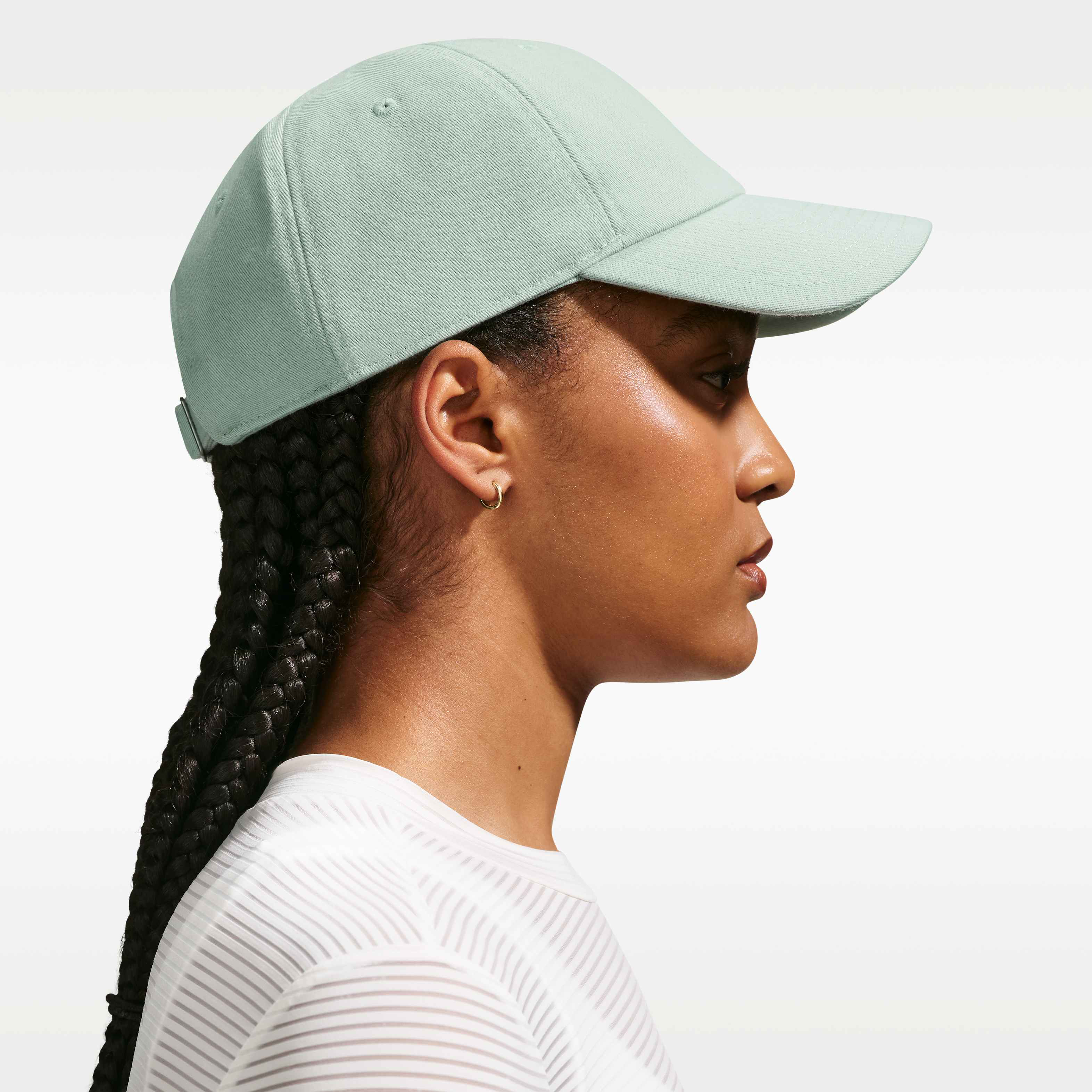 Nike Club image number 1