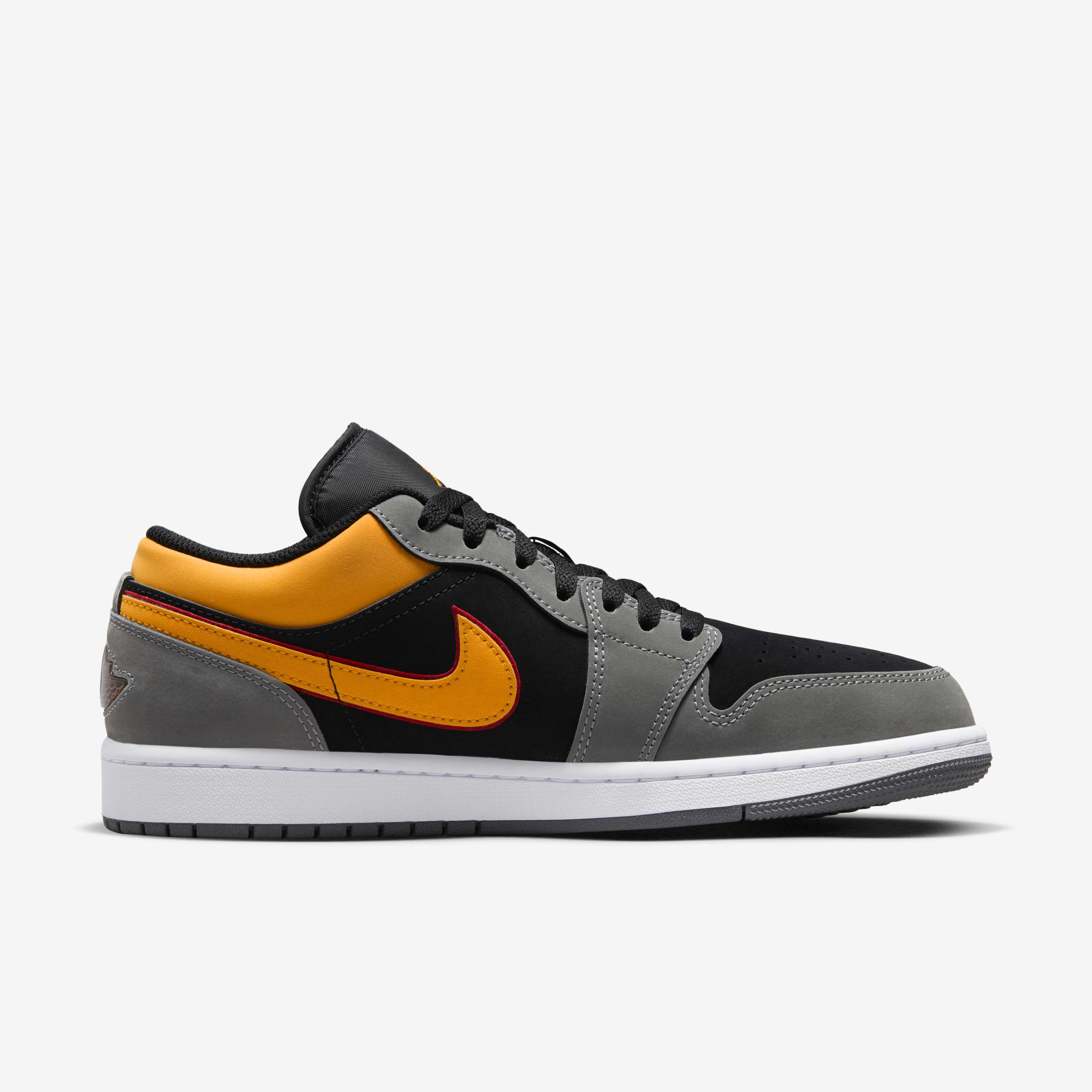 Air Jordan 1 Low SE image number 2