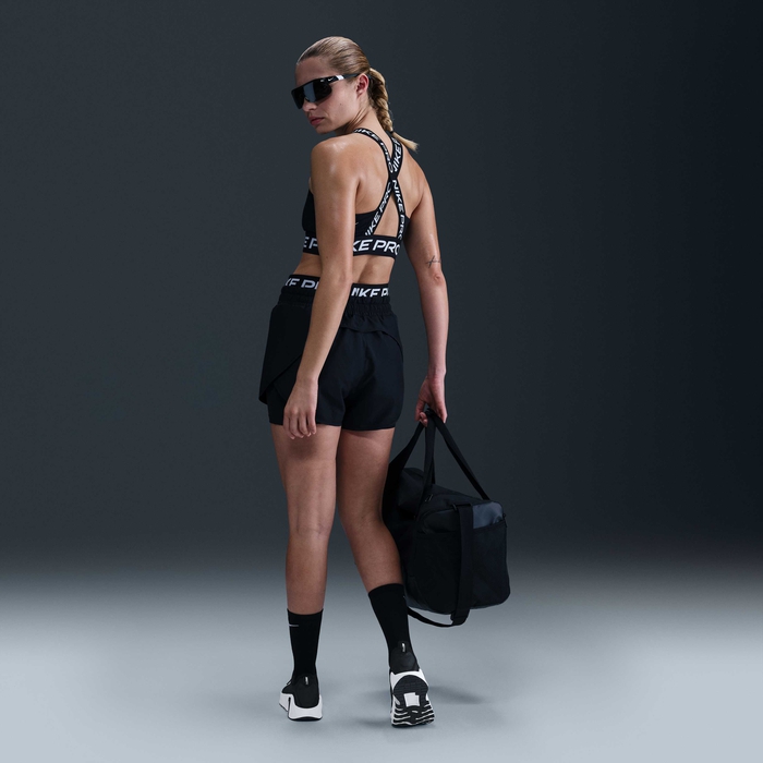 Nike Pro image number 4 Nike Pro image number 4