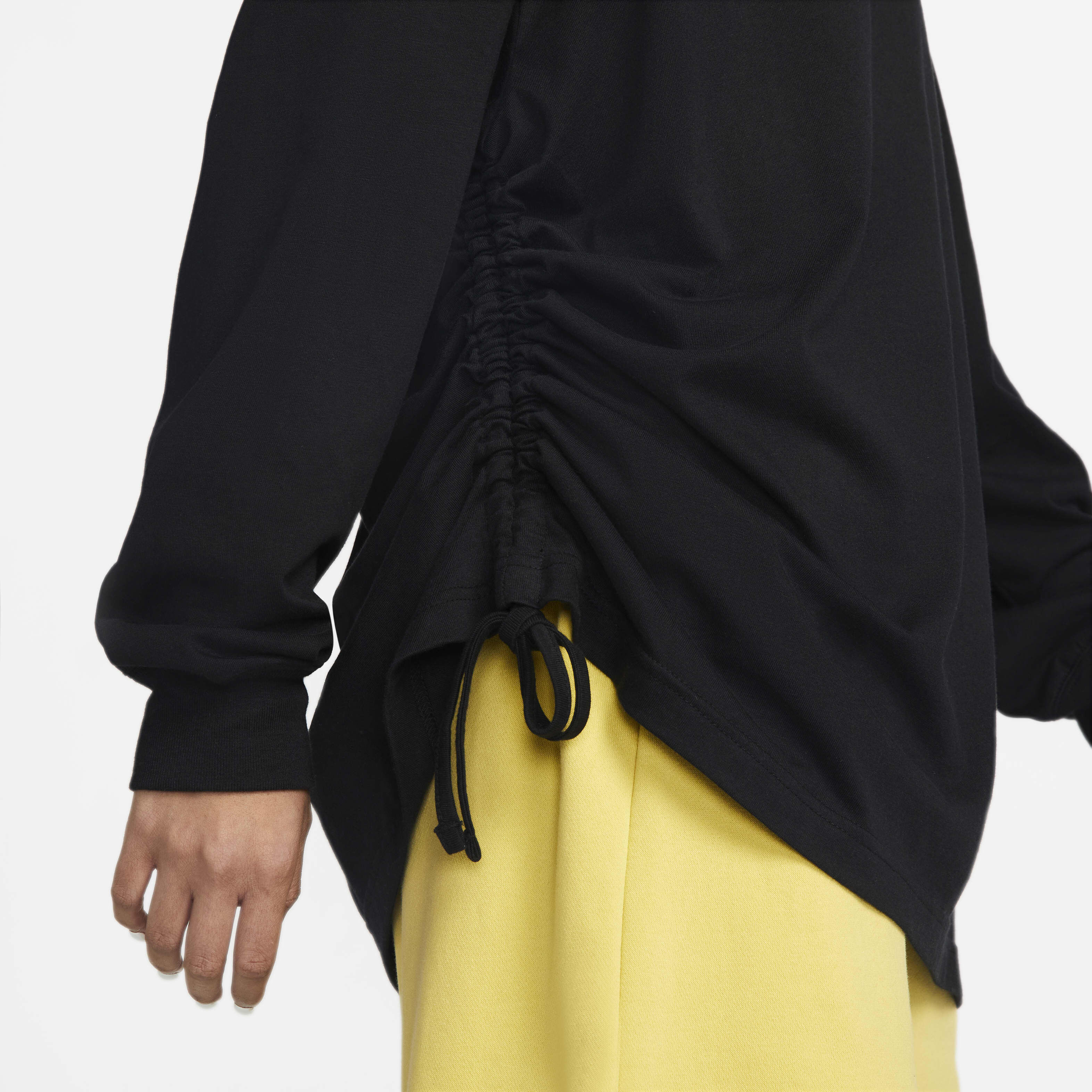 نايكي سبورتسوير image number 3