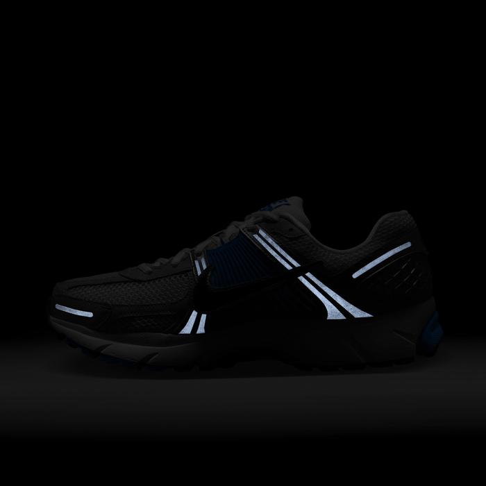 نايكي زووم فوميرو 5 image number 11 نايكي زووم فوميرو 5 image number 11