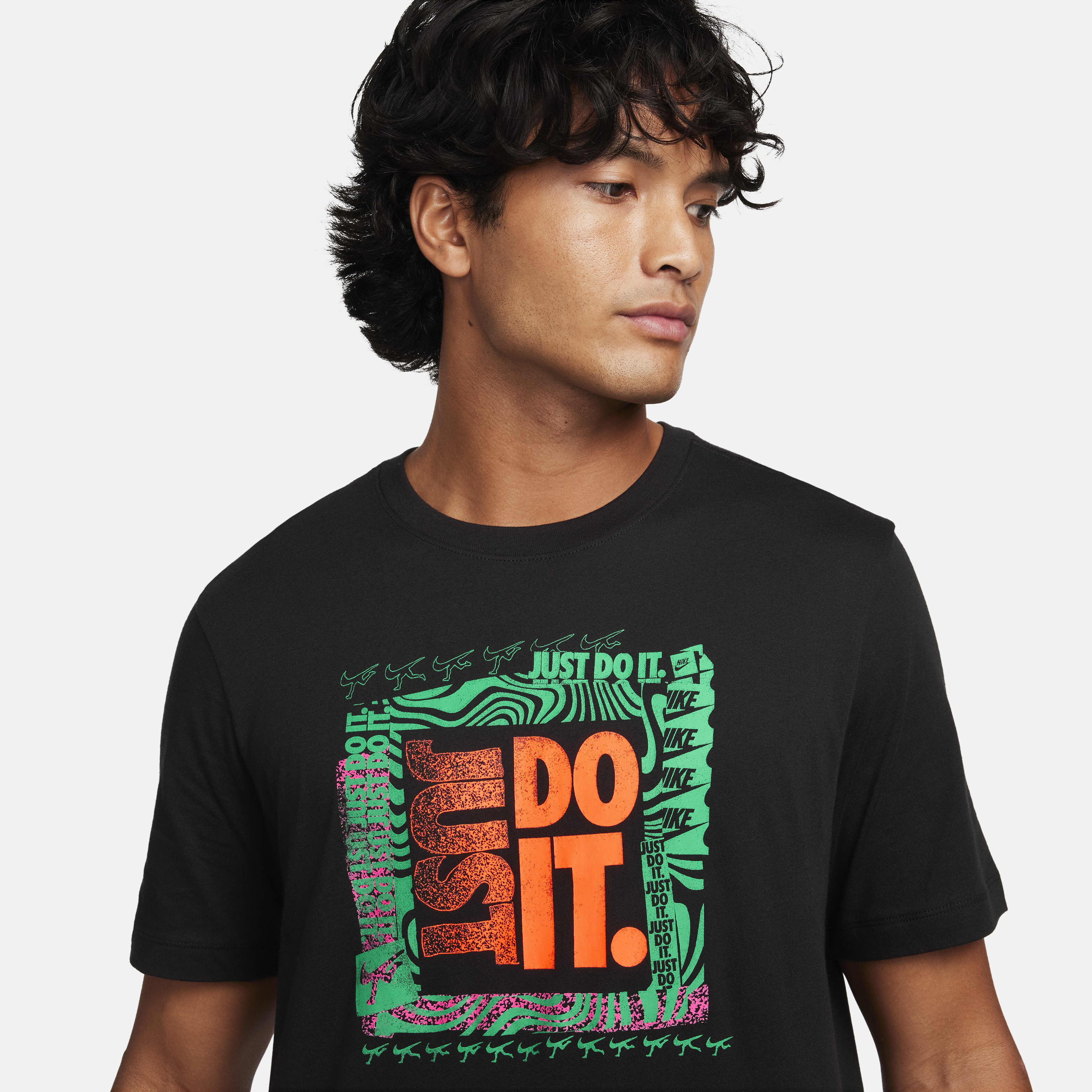 Nike Sportswear image number 2