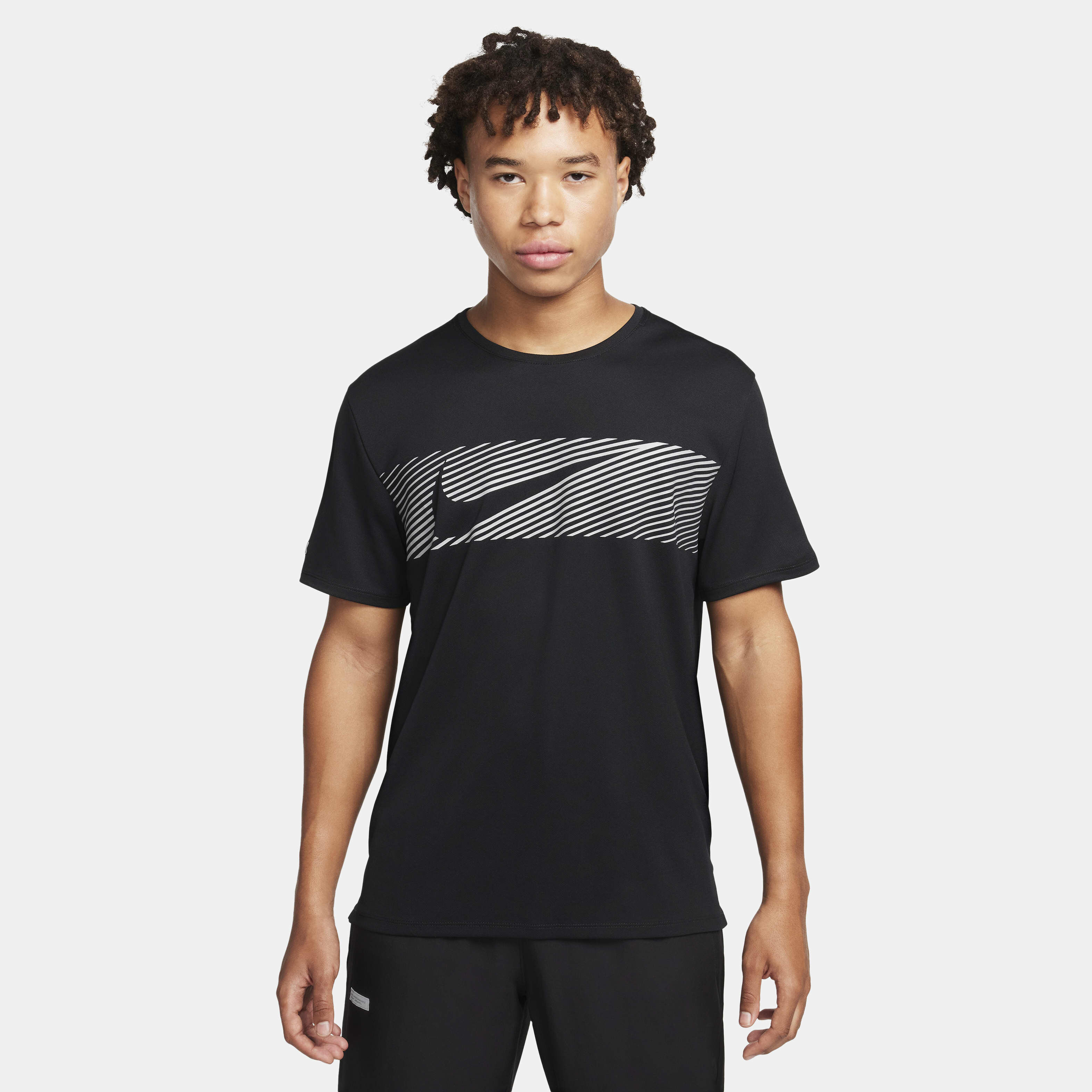 Buy Nike Miler Flash Men s Dri FIT UV Short Sleeve Running Top Nike Qatar Official