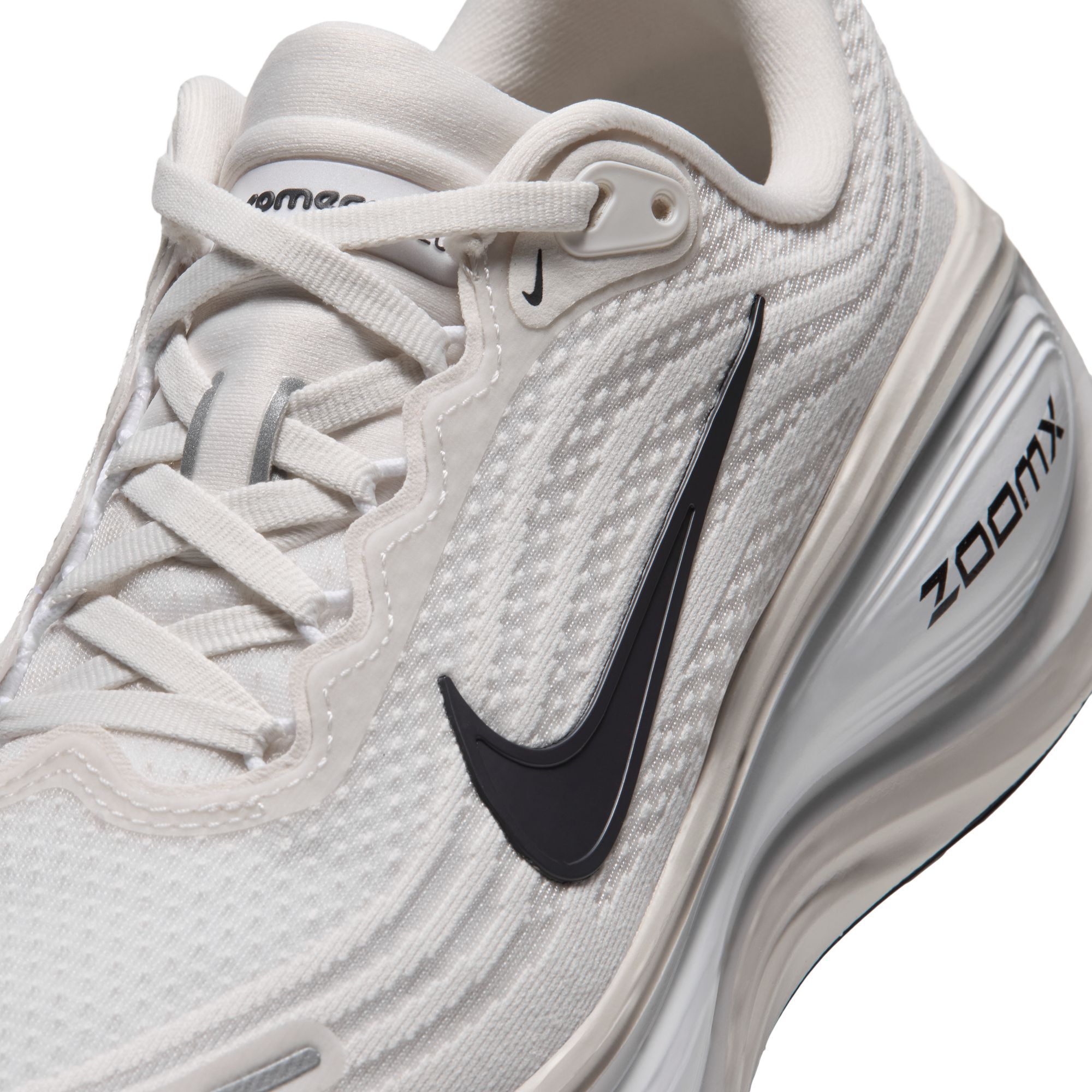Zoom image