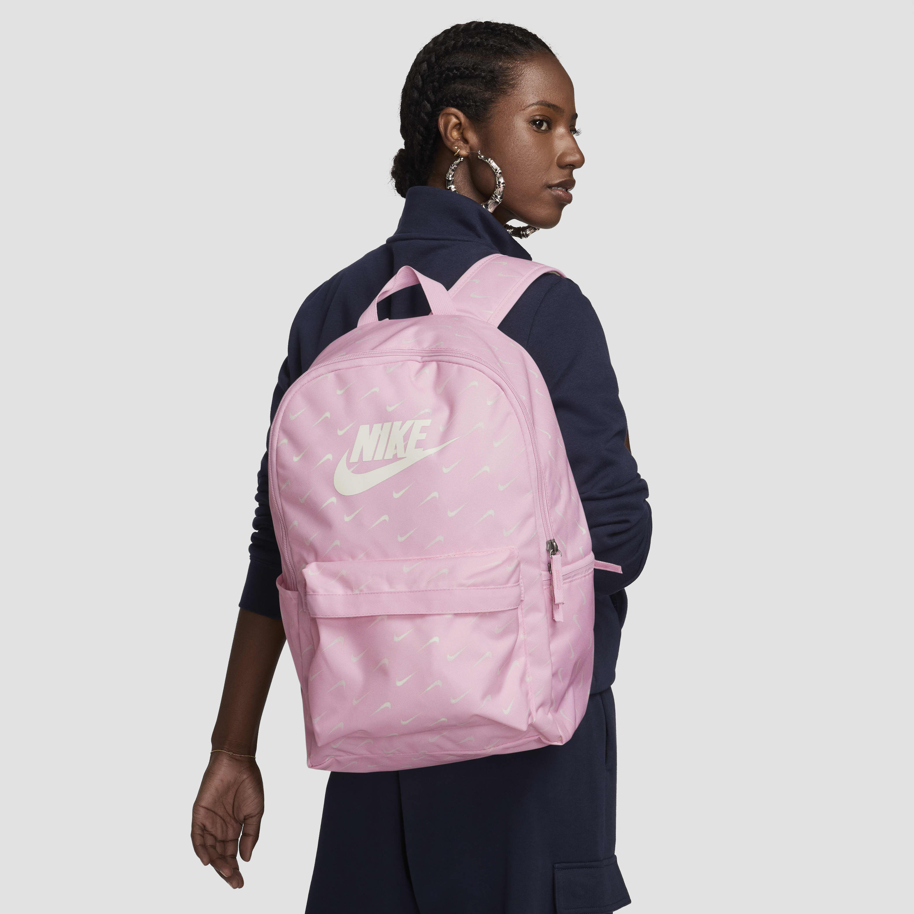 Nike heritage graphic backpack 2025