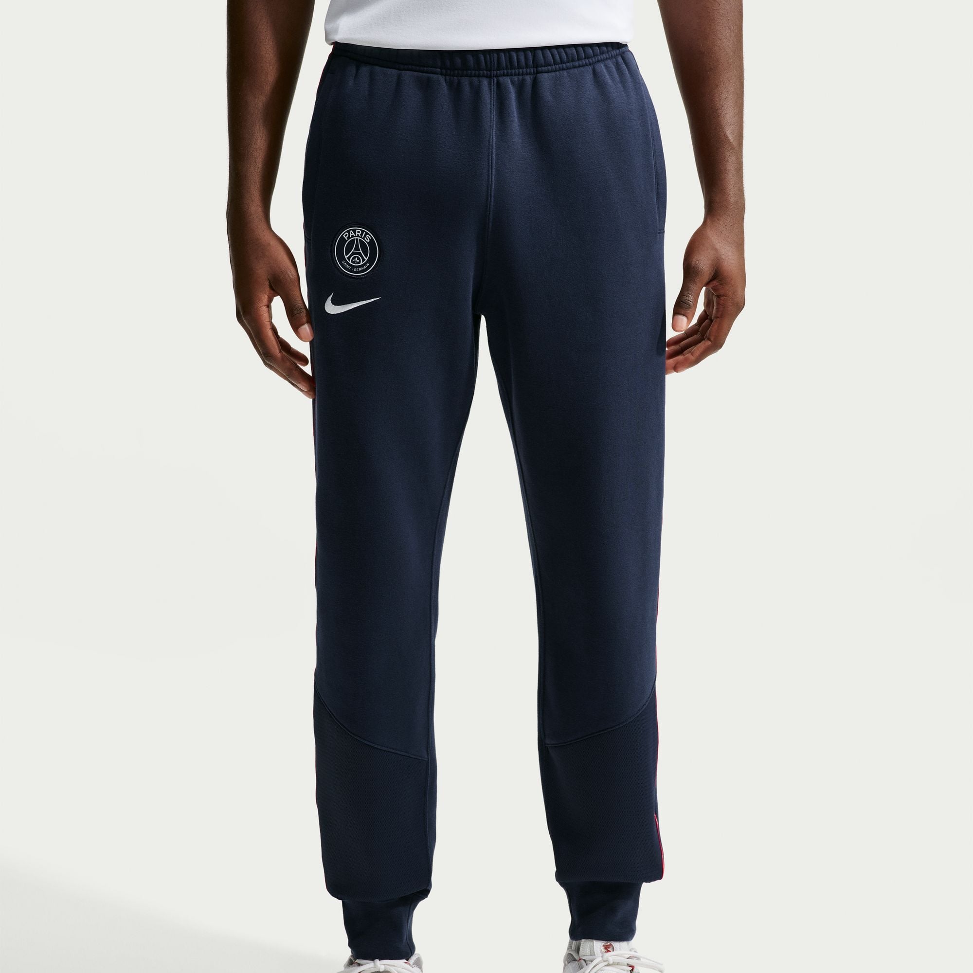 Paris Saint-Germain City Side image number 2