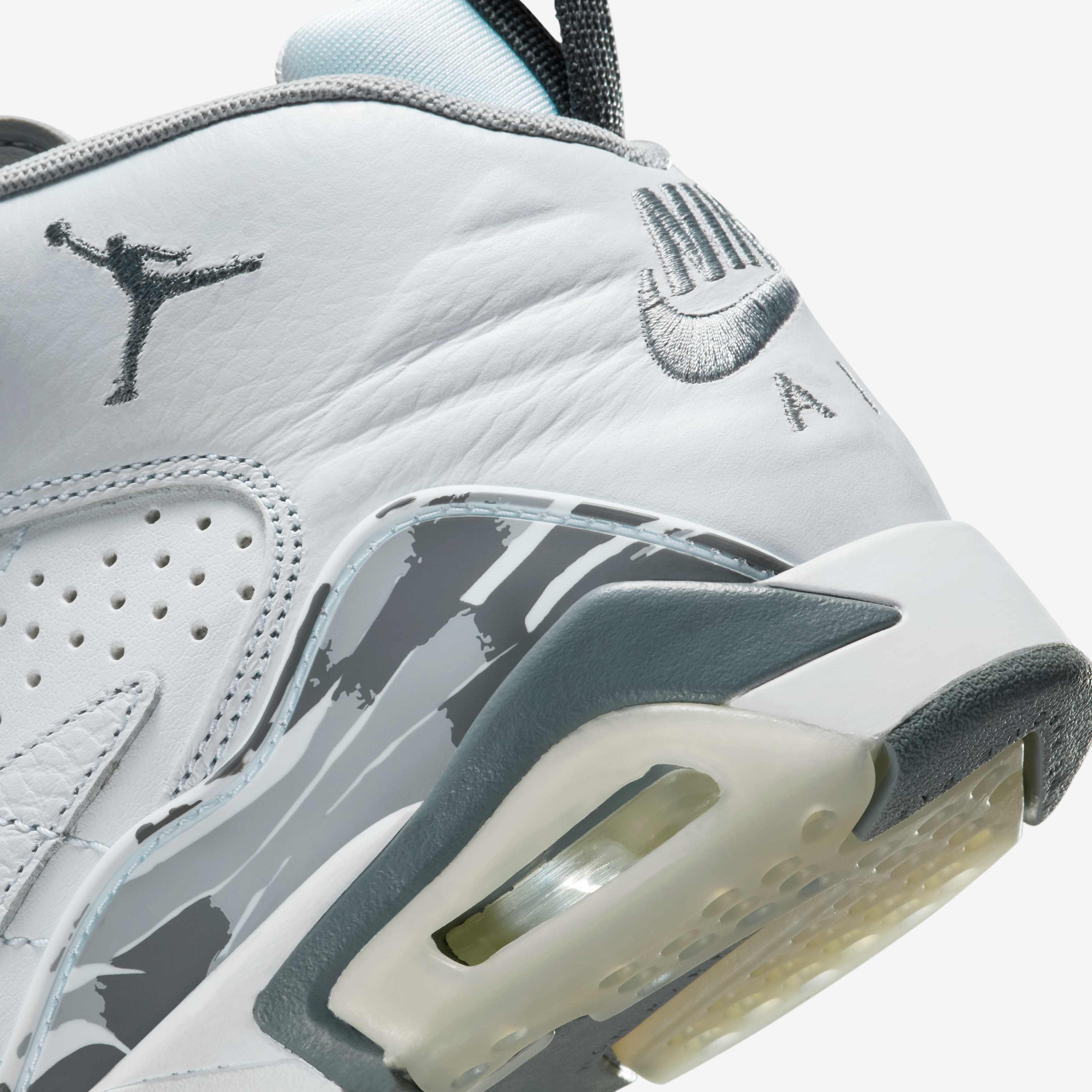 جمبمان ام في بي image number 7