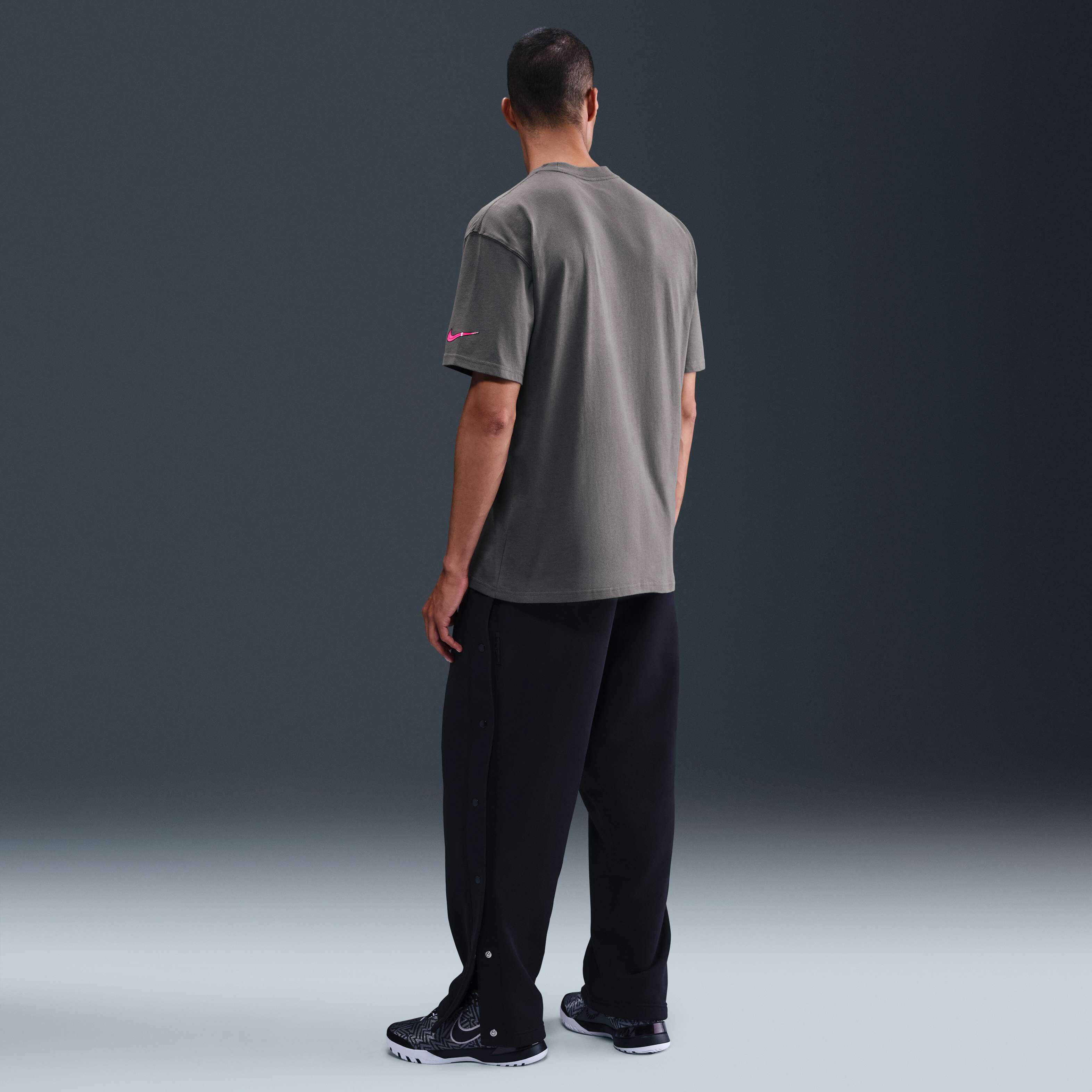 ليبرون image number 4