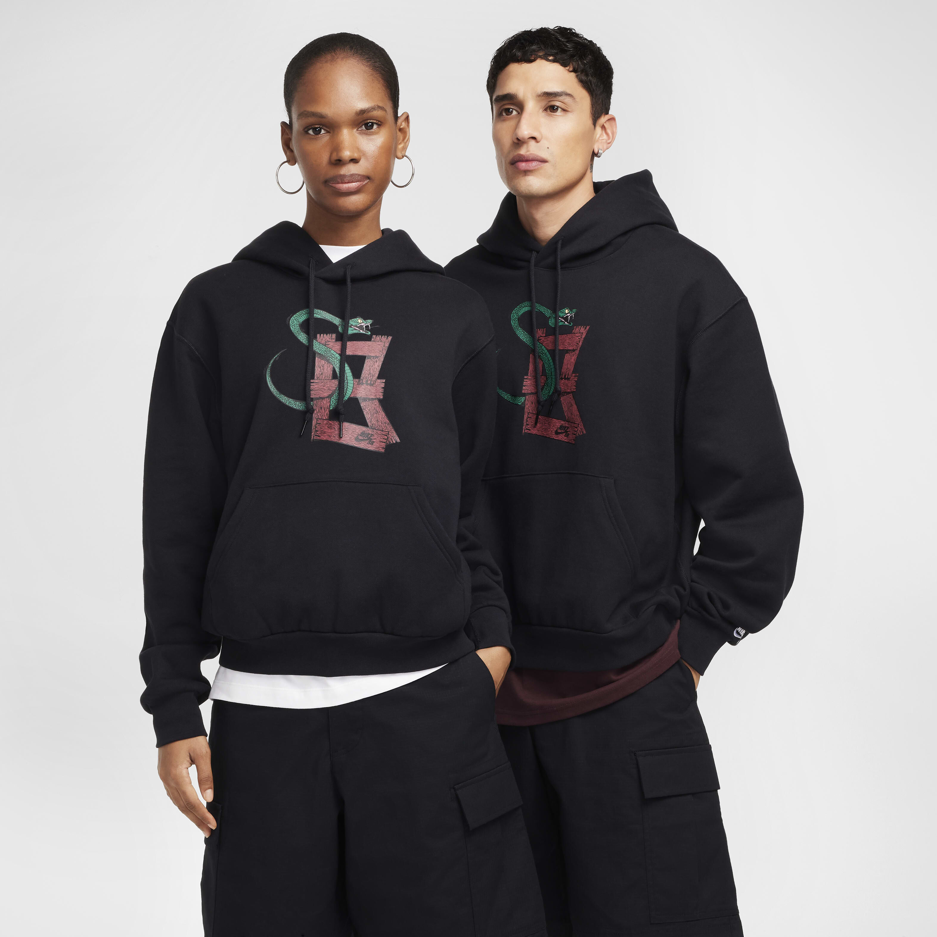 Buy Nike SB Skate Fleece Pullover Hoodie - Black/White