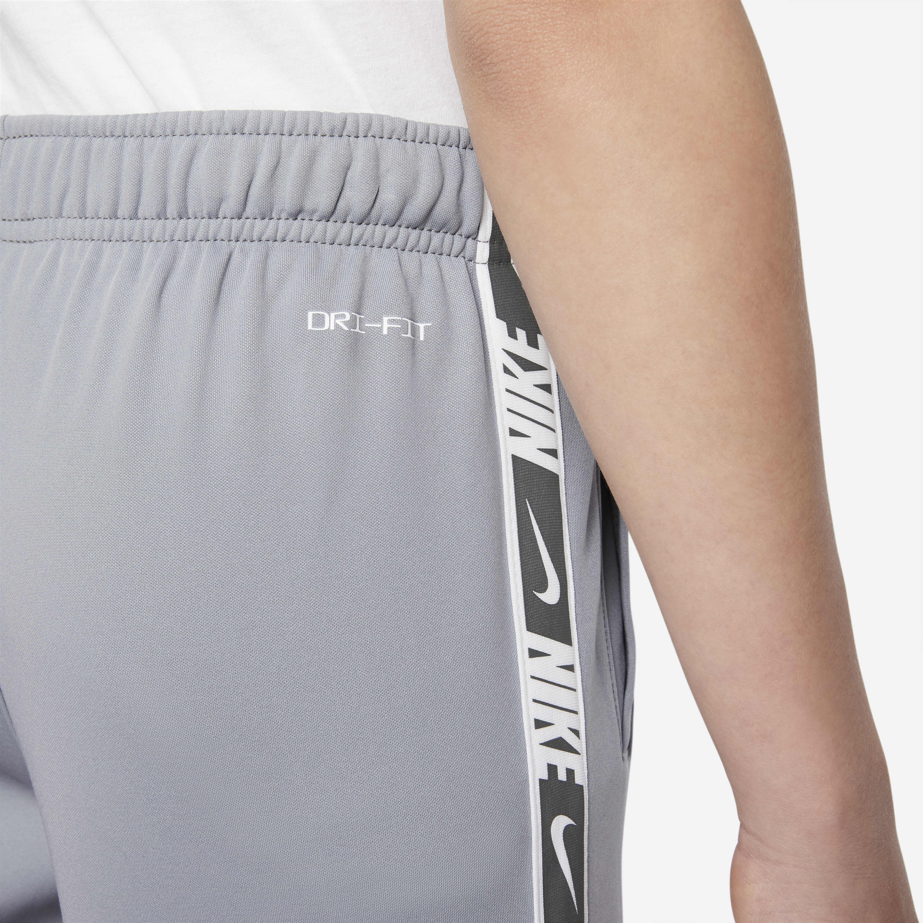 Nike Sportswear image number 4