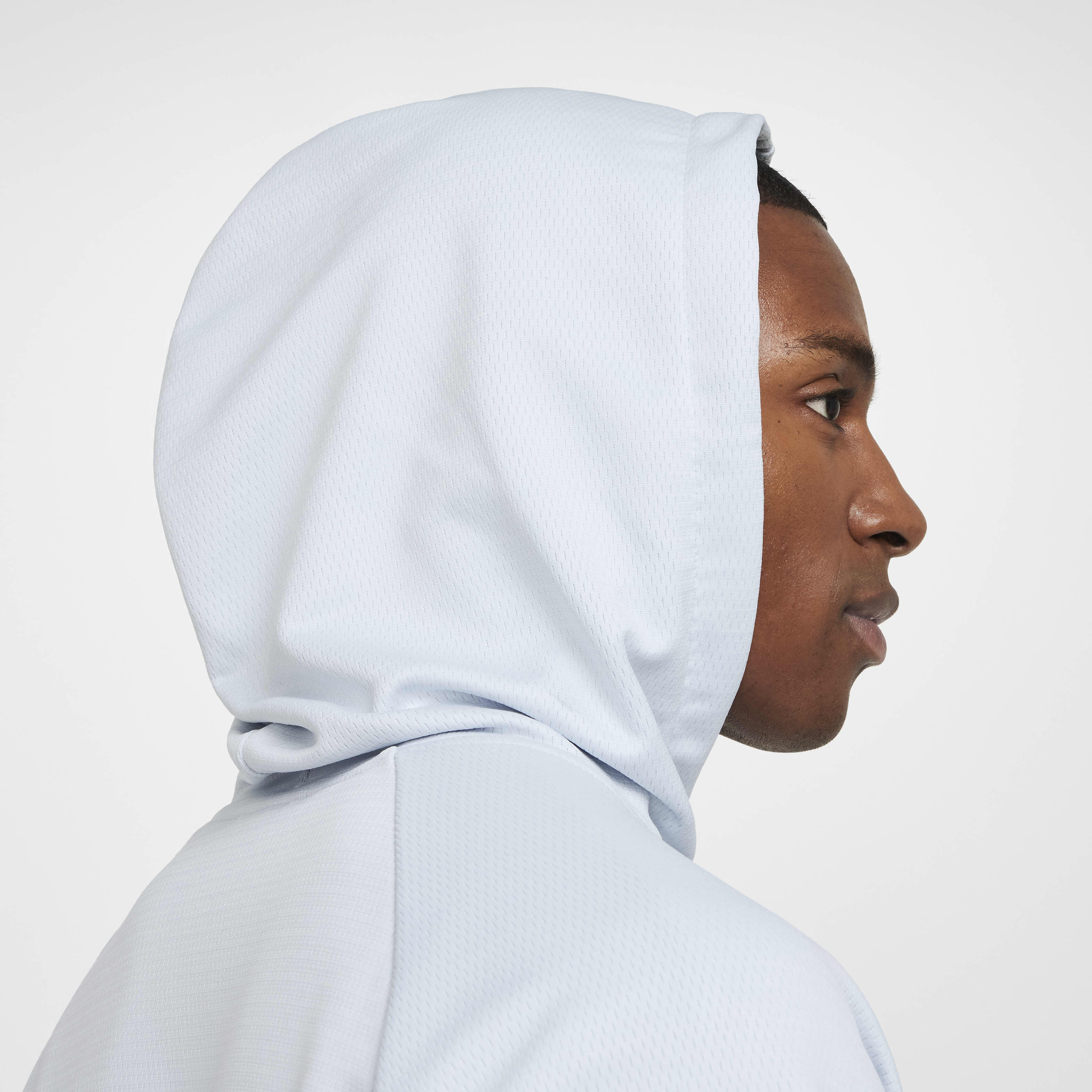 Buy Nike DNA Men s Therma FIT 1 4 Zip Basketball Hoodie Nike Qatar Official