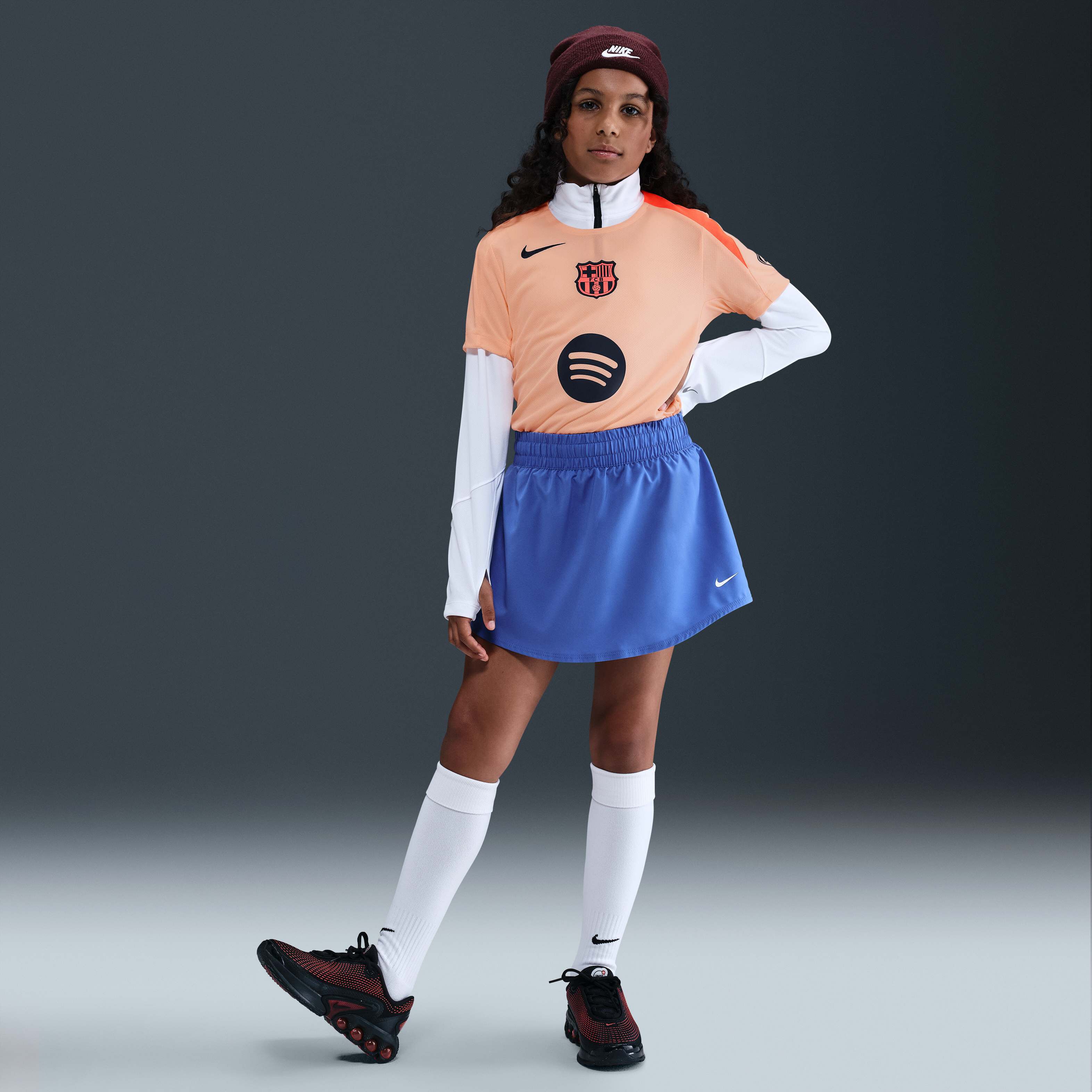 برشلونة سترايك البديل image number 3