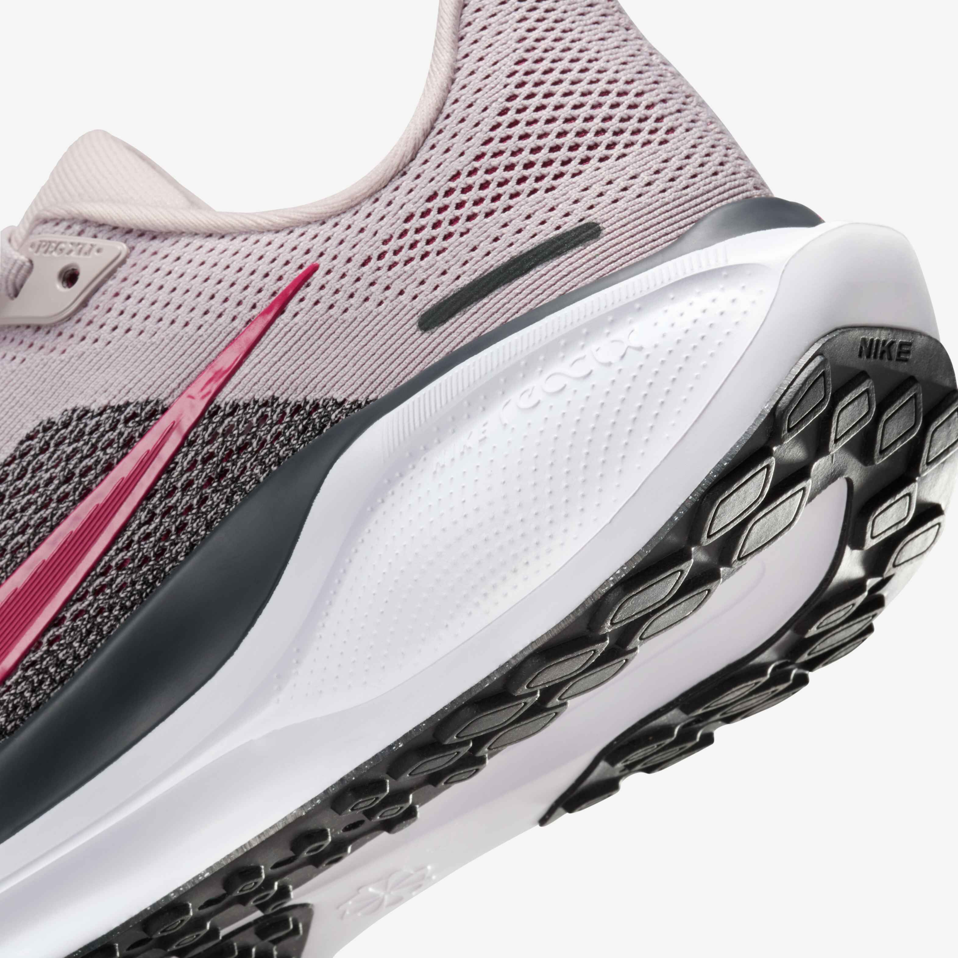 نايكي بيجاسوس 41 image number 7