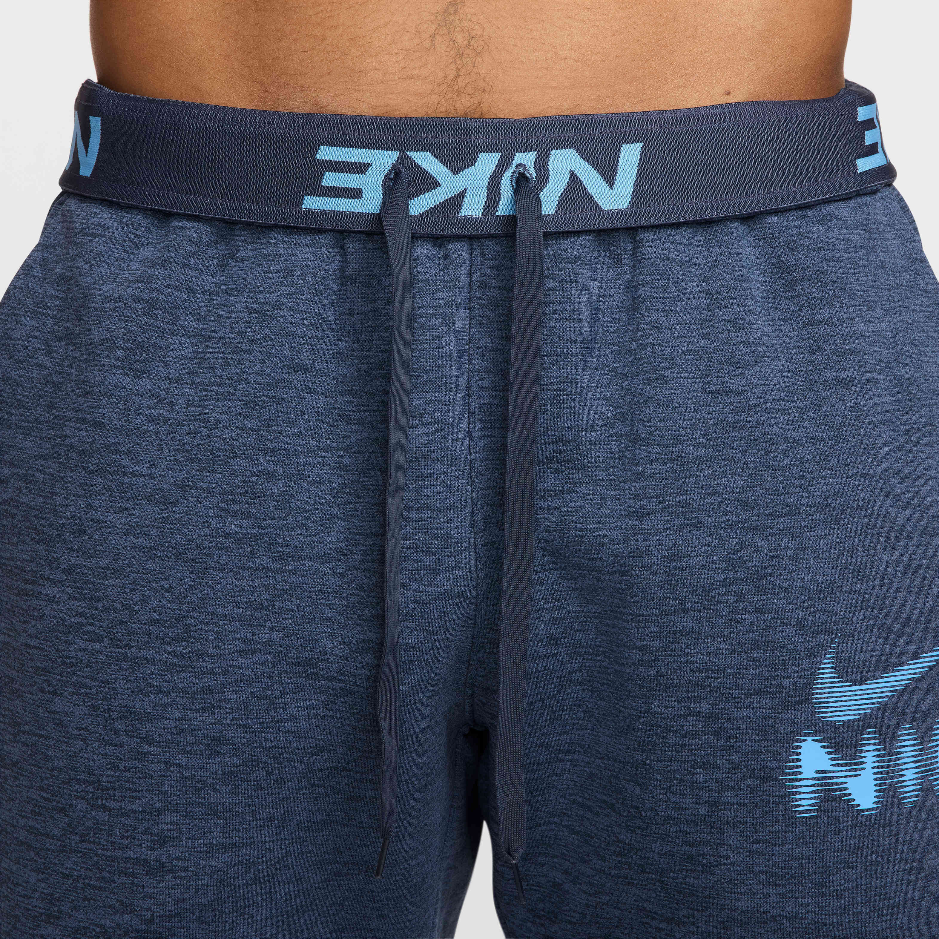 Nike image number 2