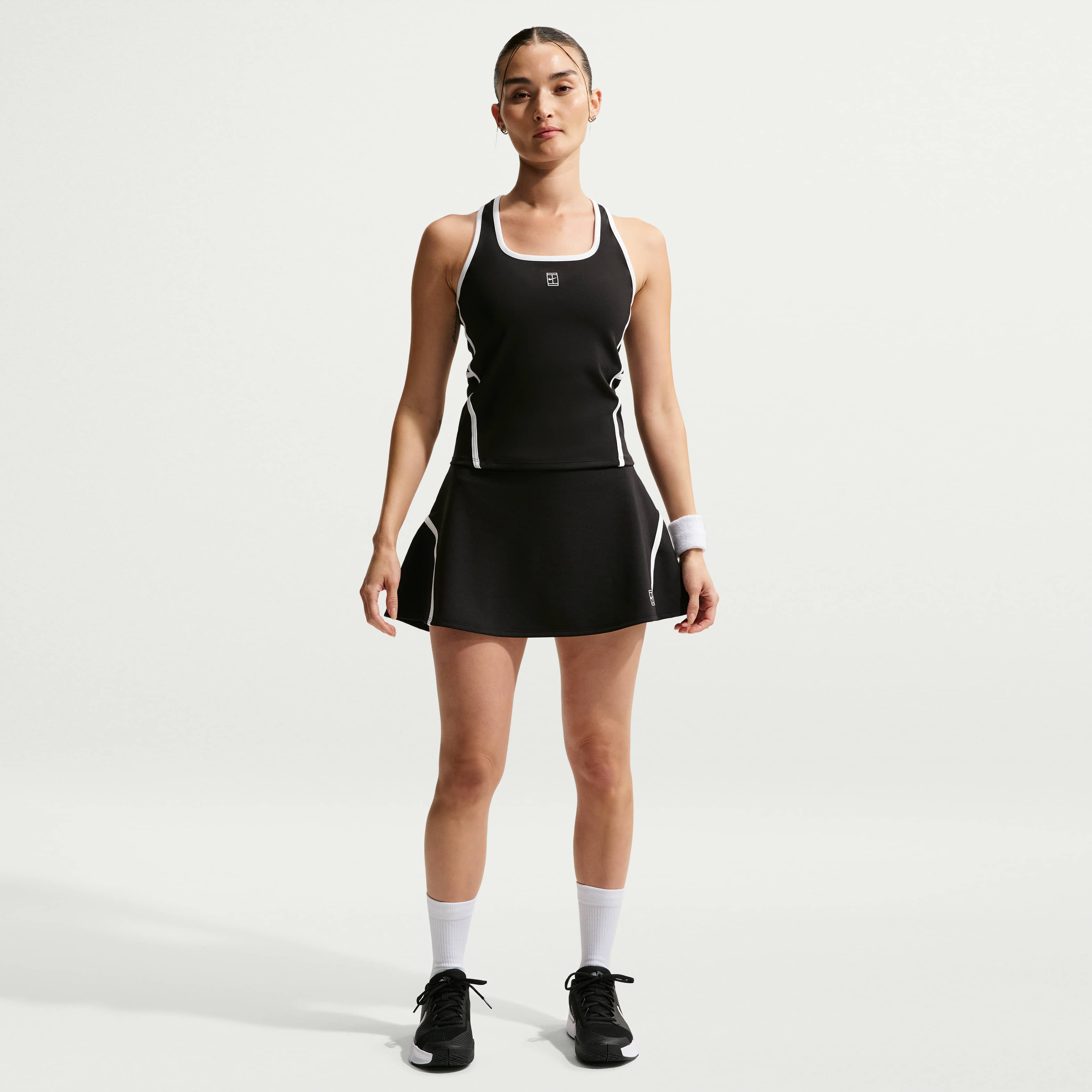 NikeCourt Advantage image number 0