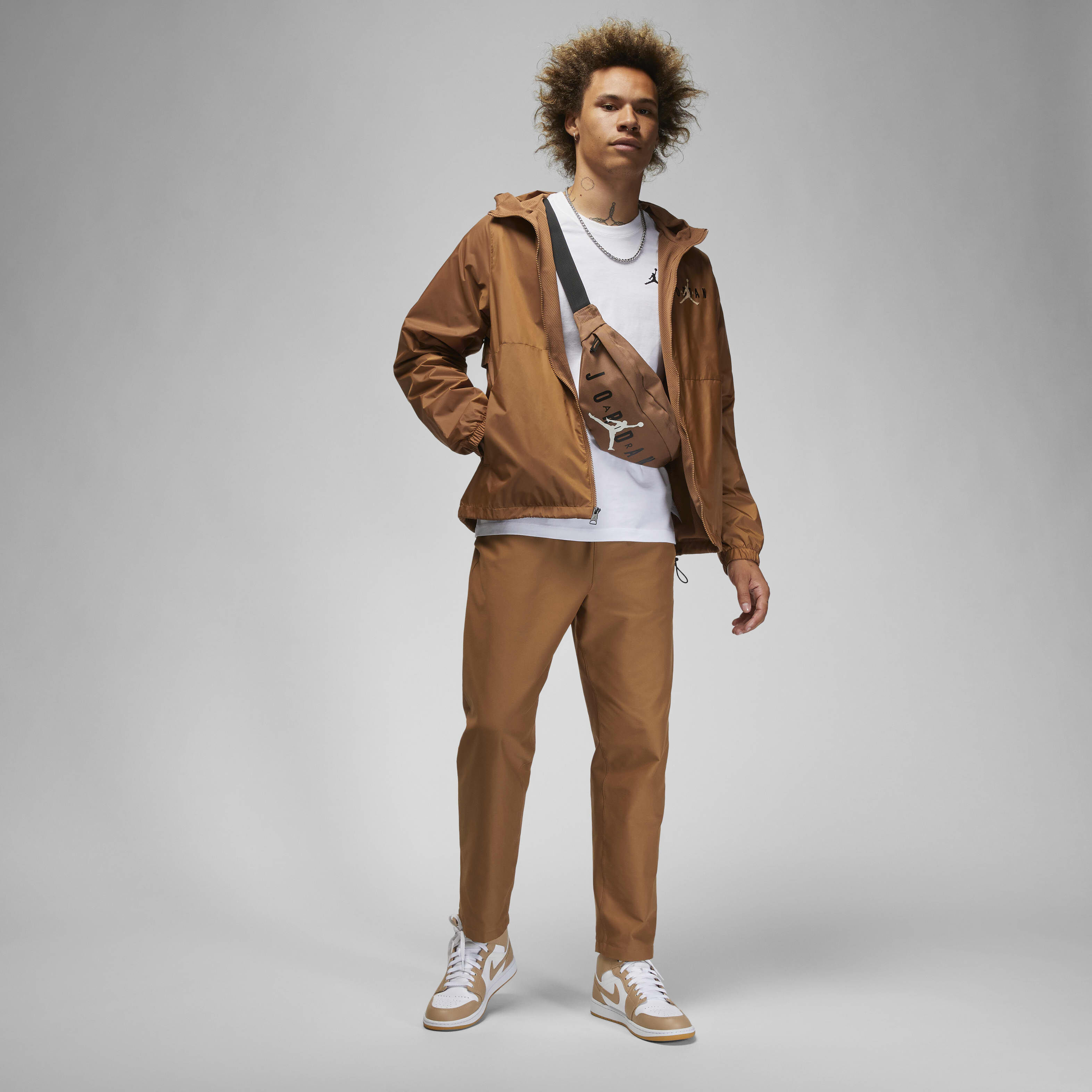 Jordan Essentials image number 6