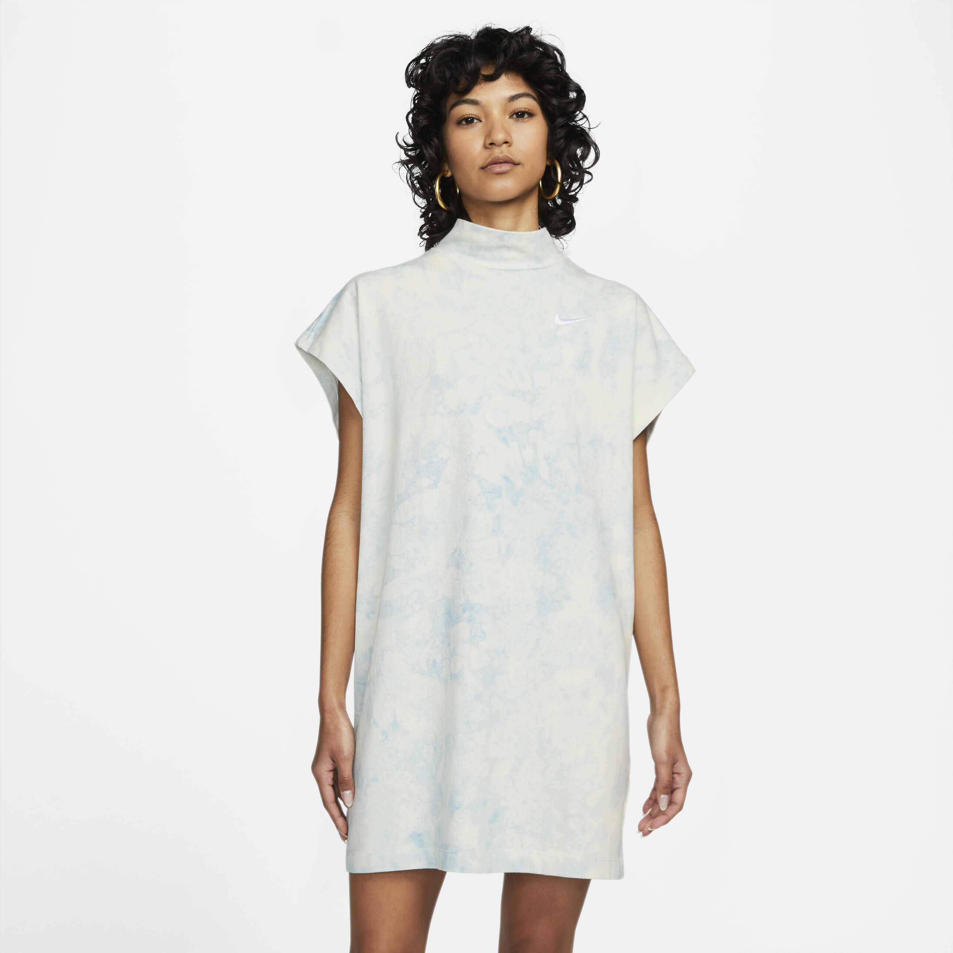 نايكي سبورتسوير image number 0