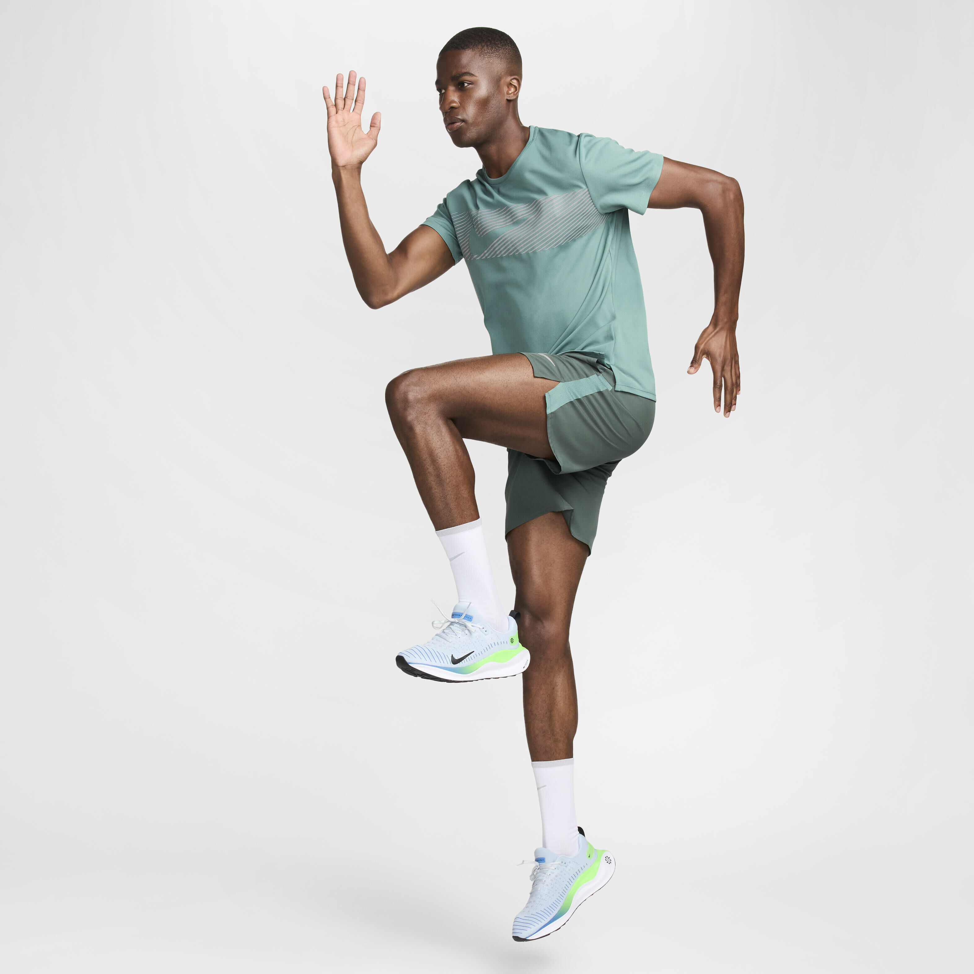 Nike Challenger image number 7