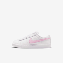 Nike Tennis Classic