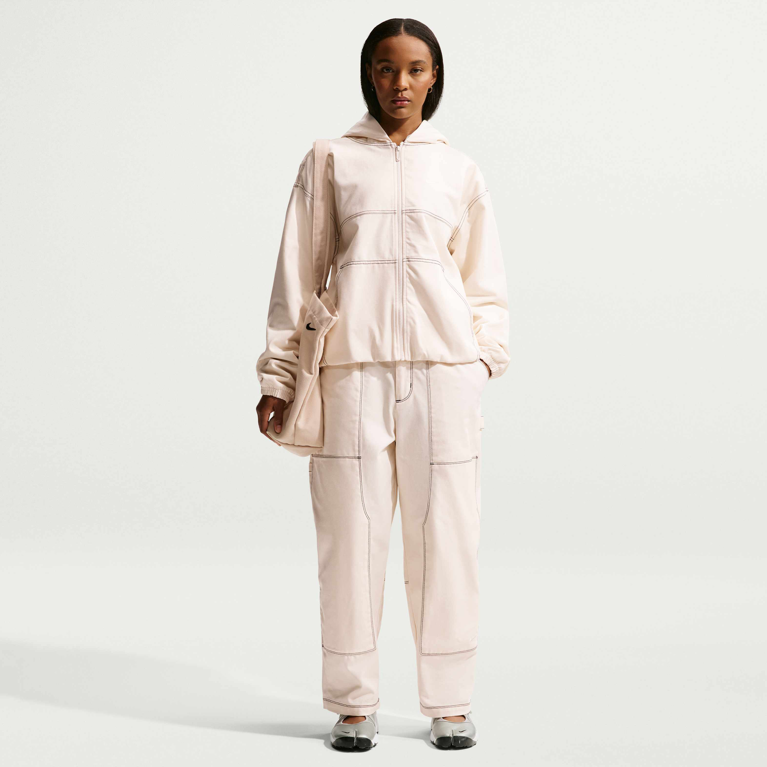 نايكي سبورتسوير image number 0