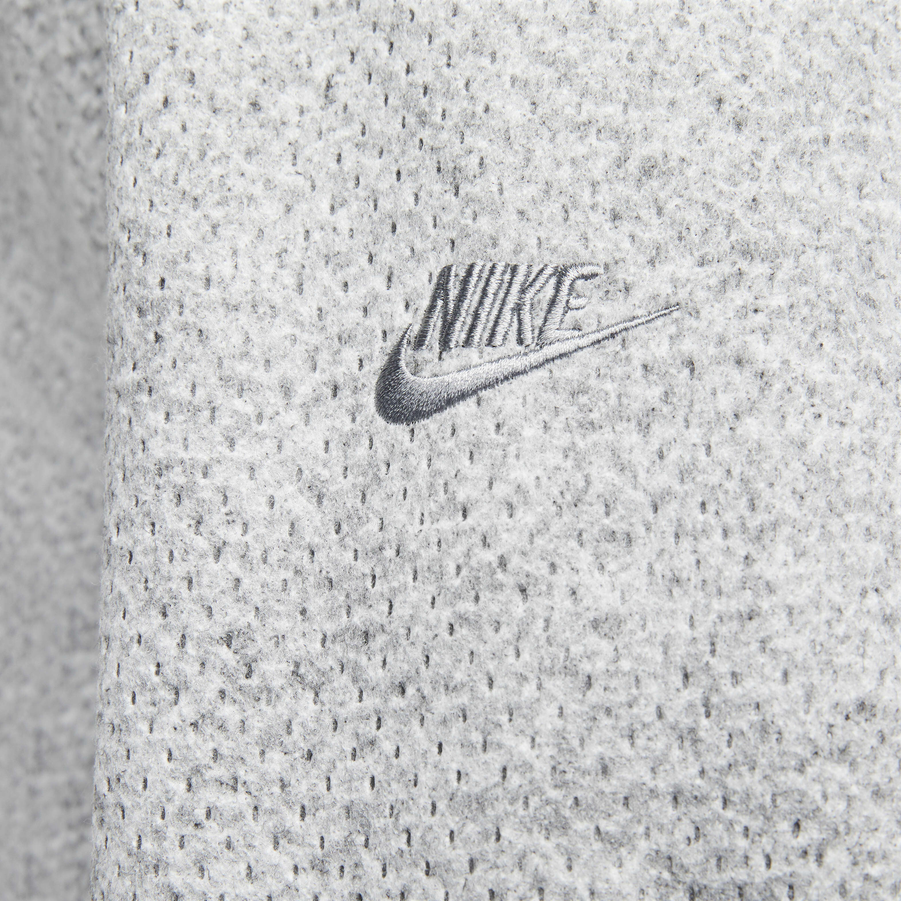Nike Forward Crew image number 3