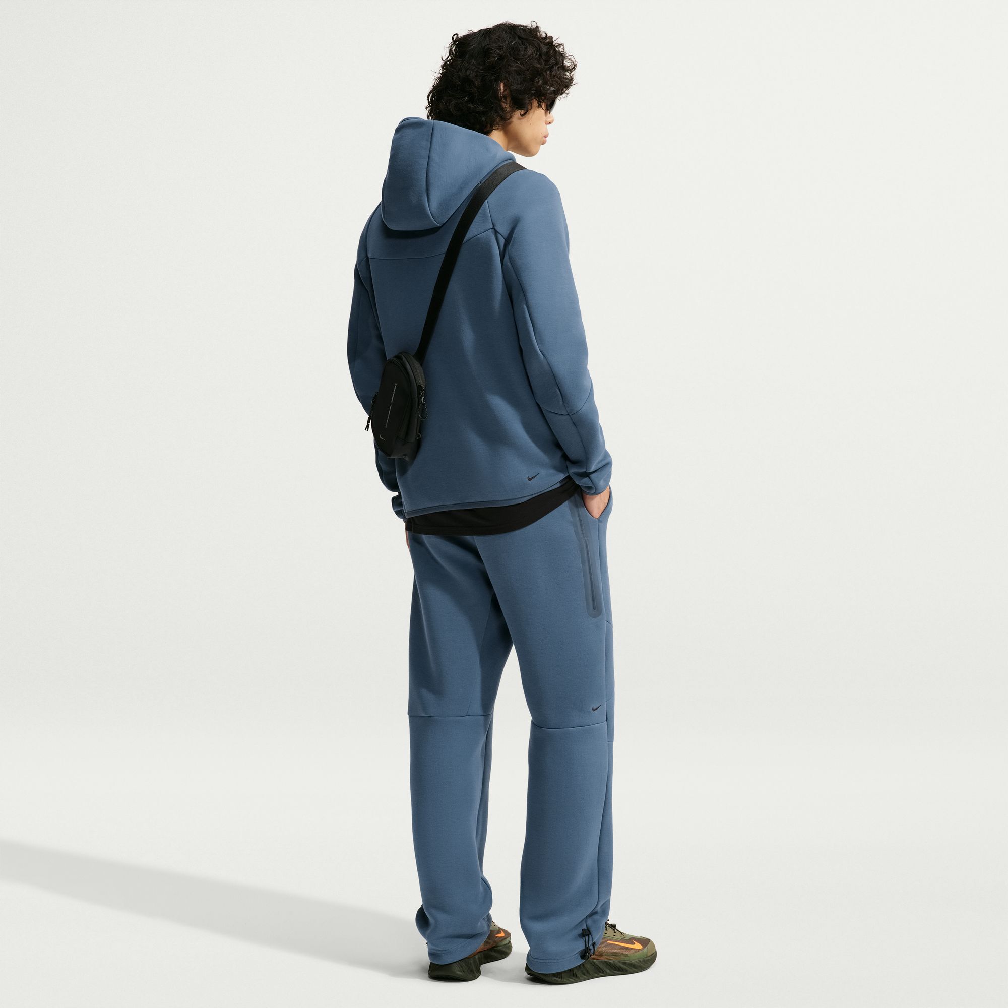 Nike Tech image number 1