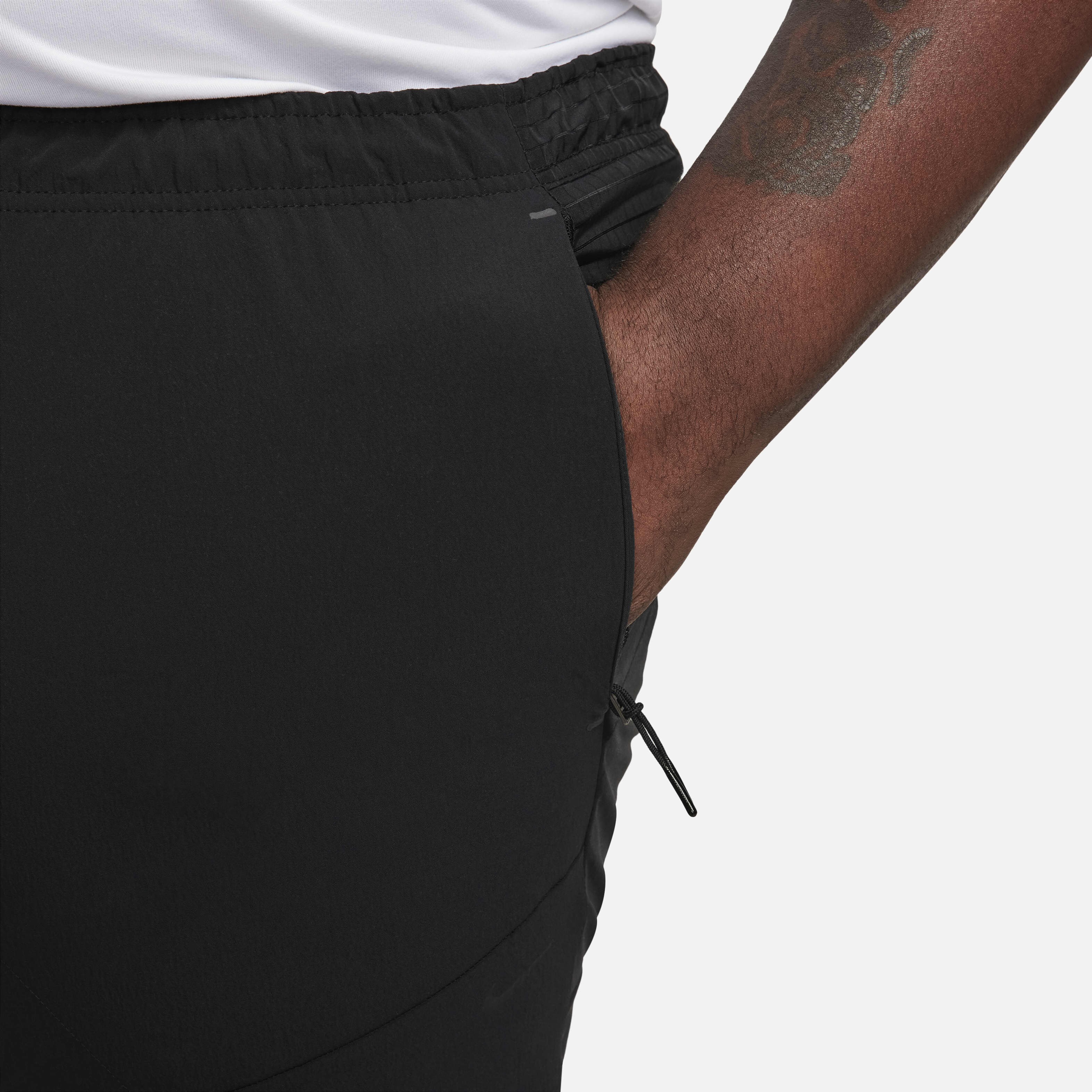 نايكي APS image number 11