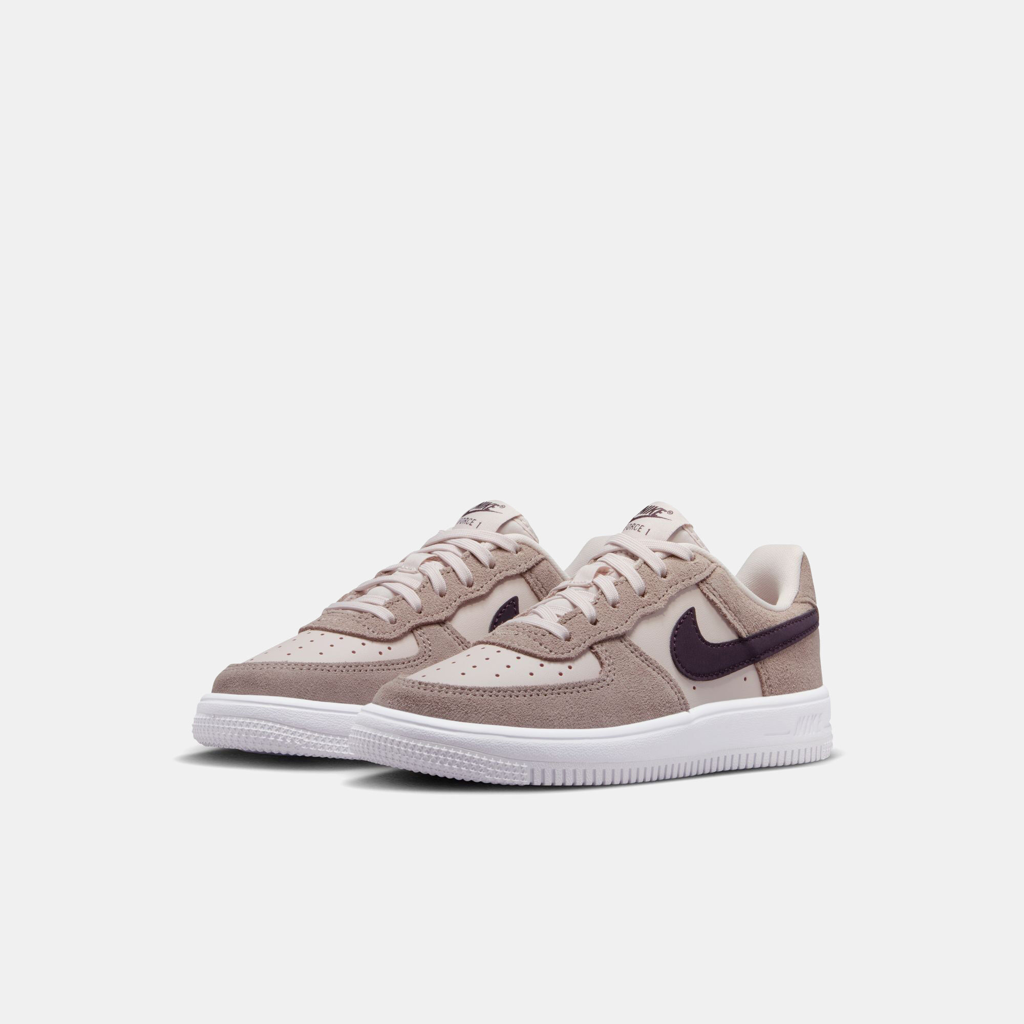 Nike Force 1 Low Essential+ image number 2