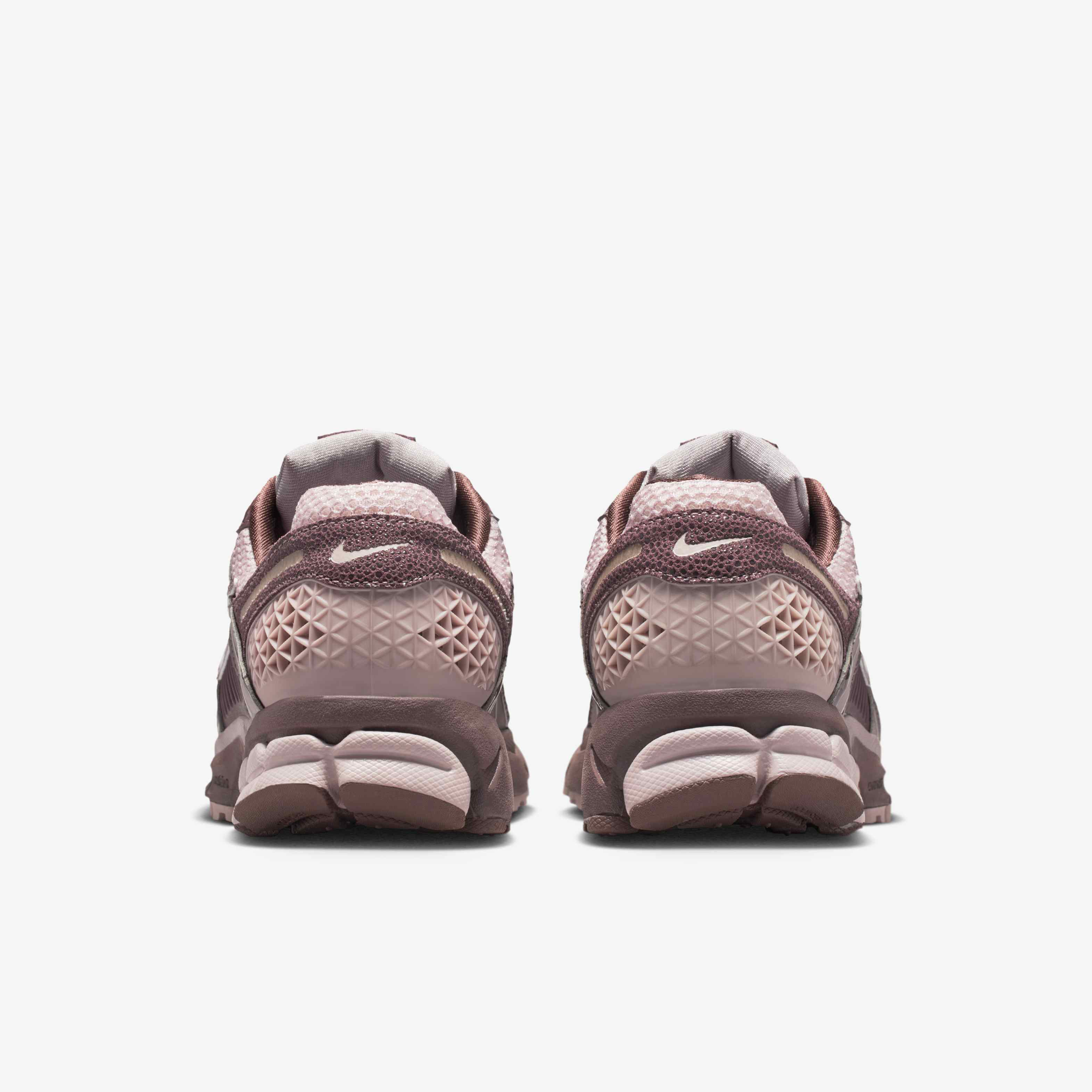 Nike Zoom Vomero 5 image number 5