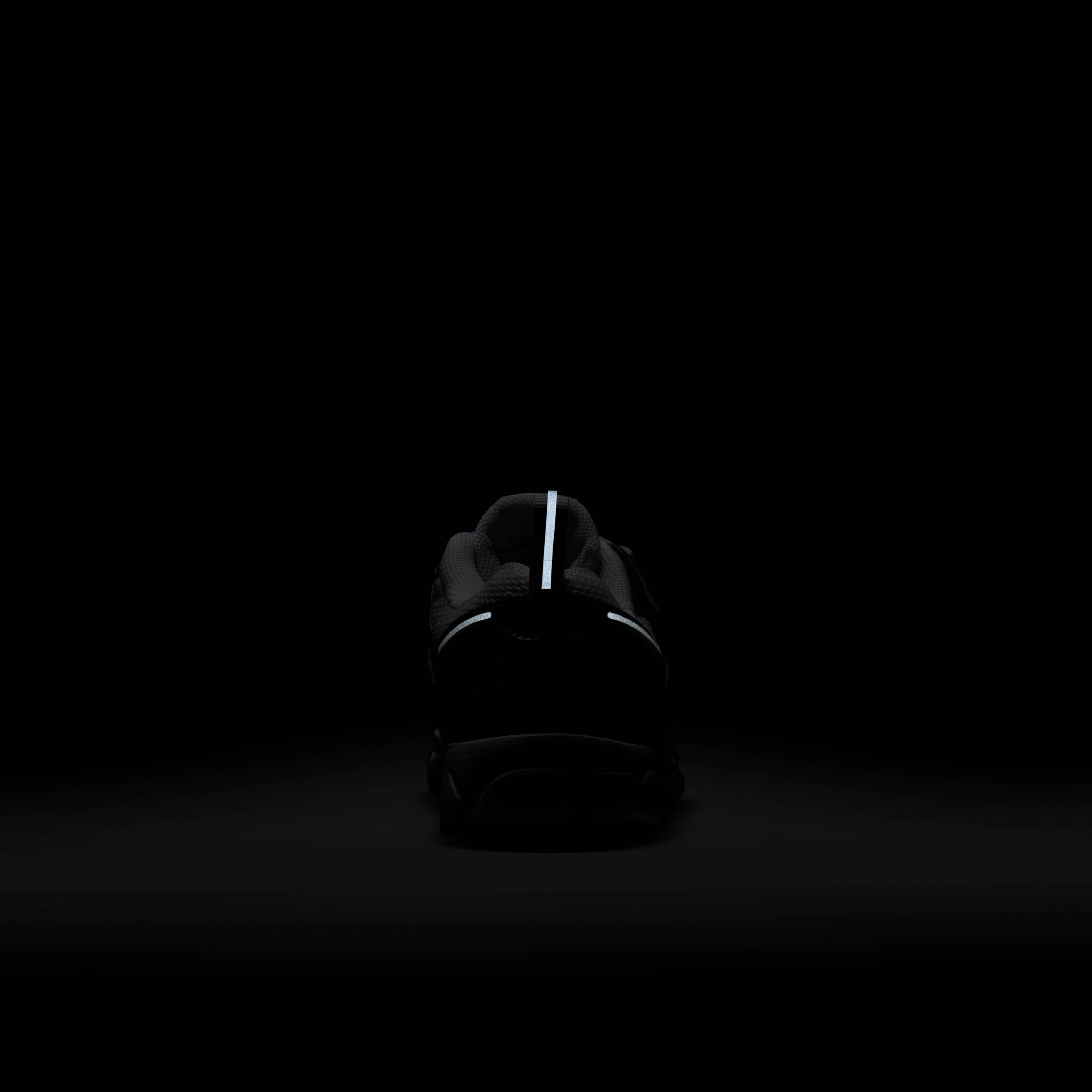 Nike Vomero 5 image number 9