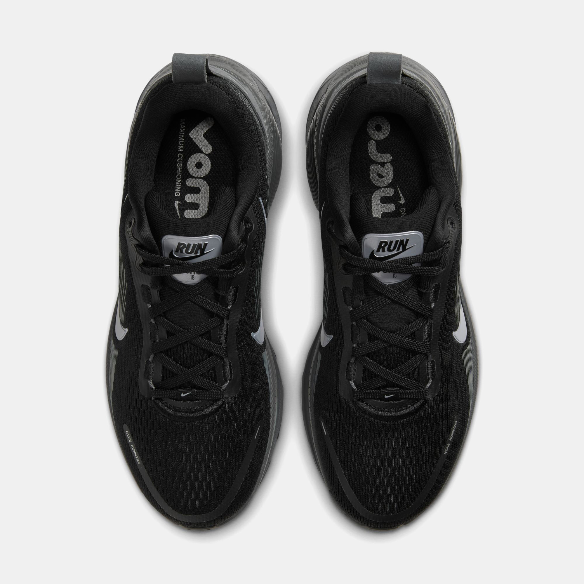 Nike Vomero 18 ESS image number 3