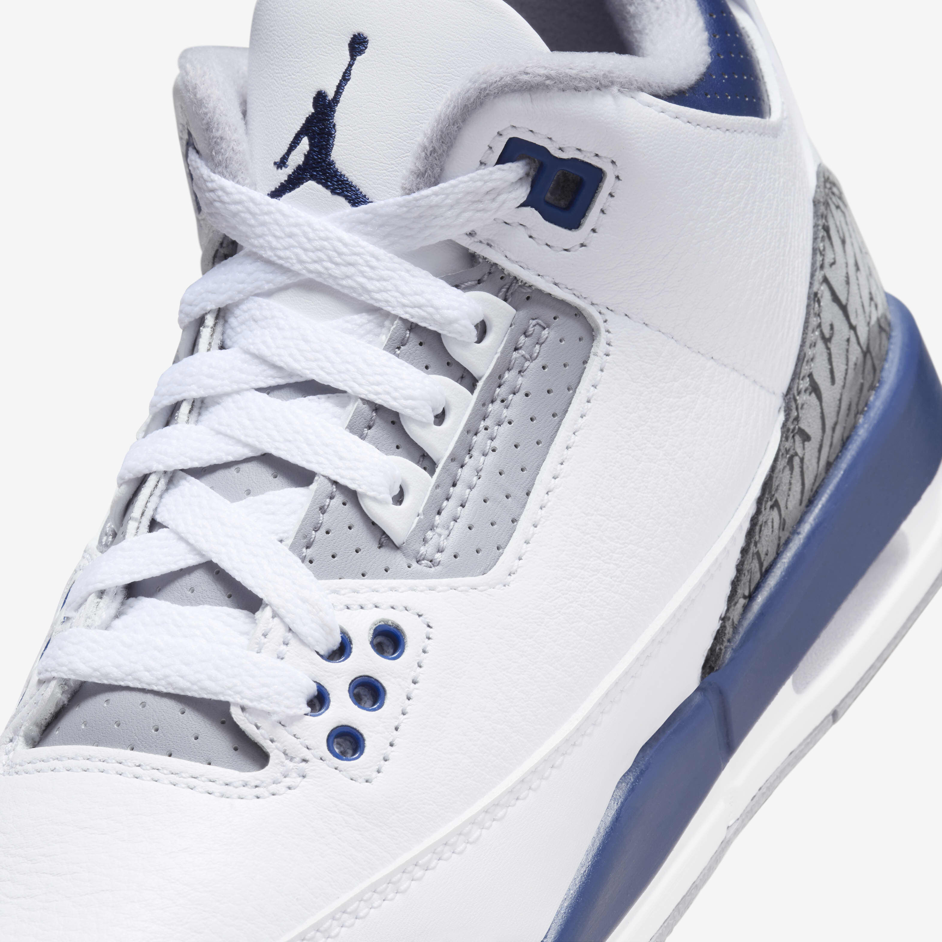 Air Jordan 3 Retro 'Pure Money' image number 6